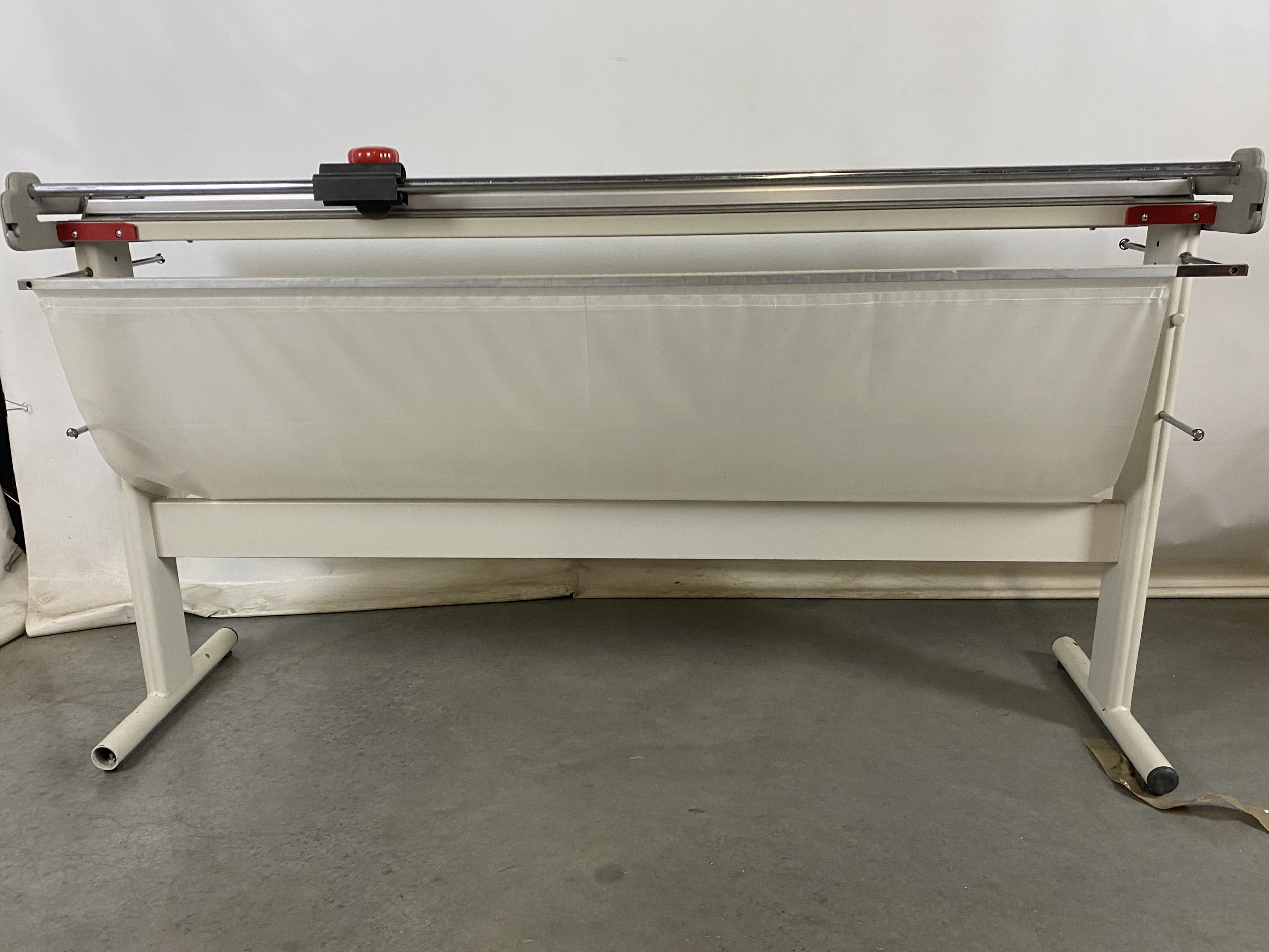 Neolt Trim 150 Manual Rotary Cutter