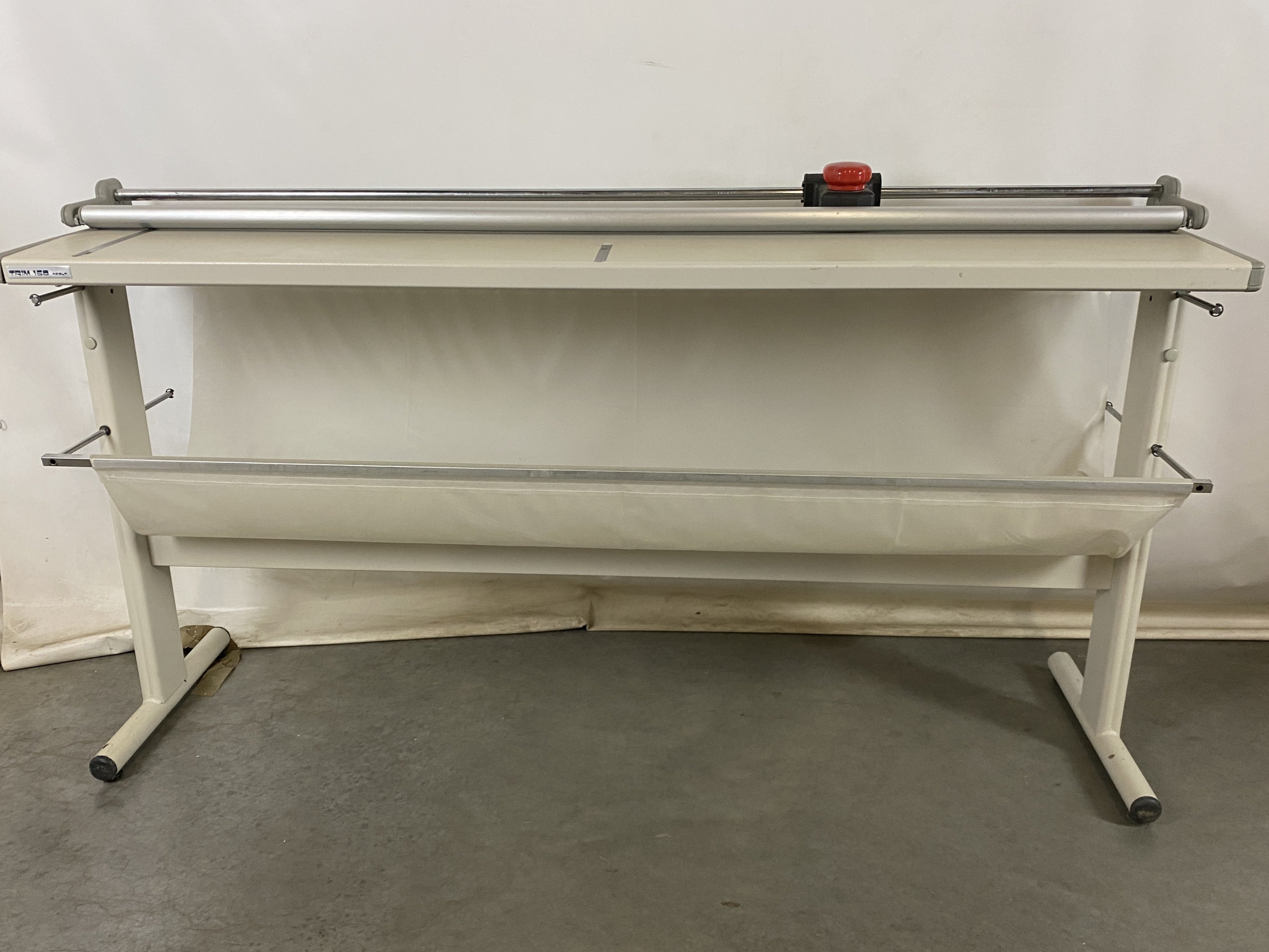 Neolt Trim 150 Manual Rotary Cutter