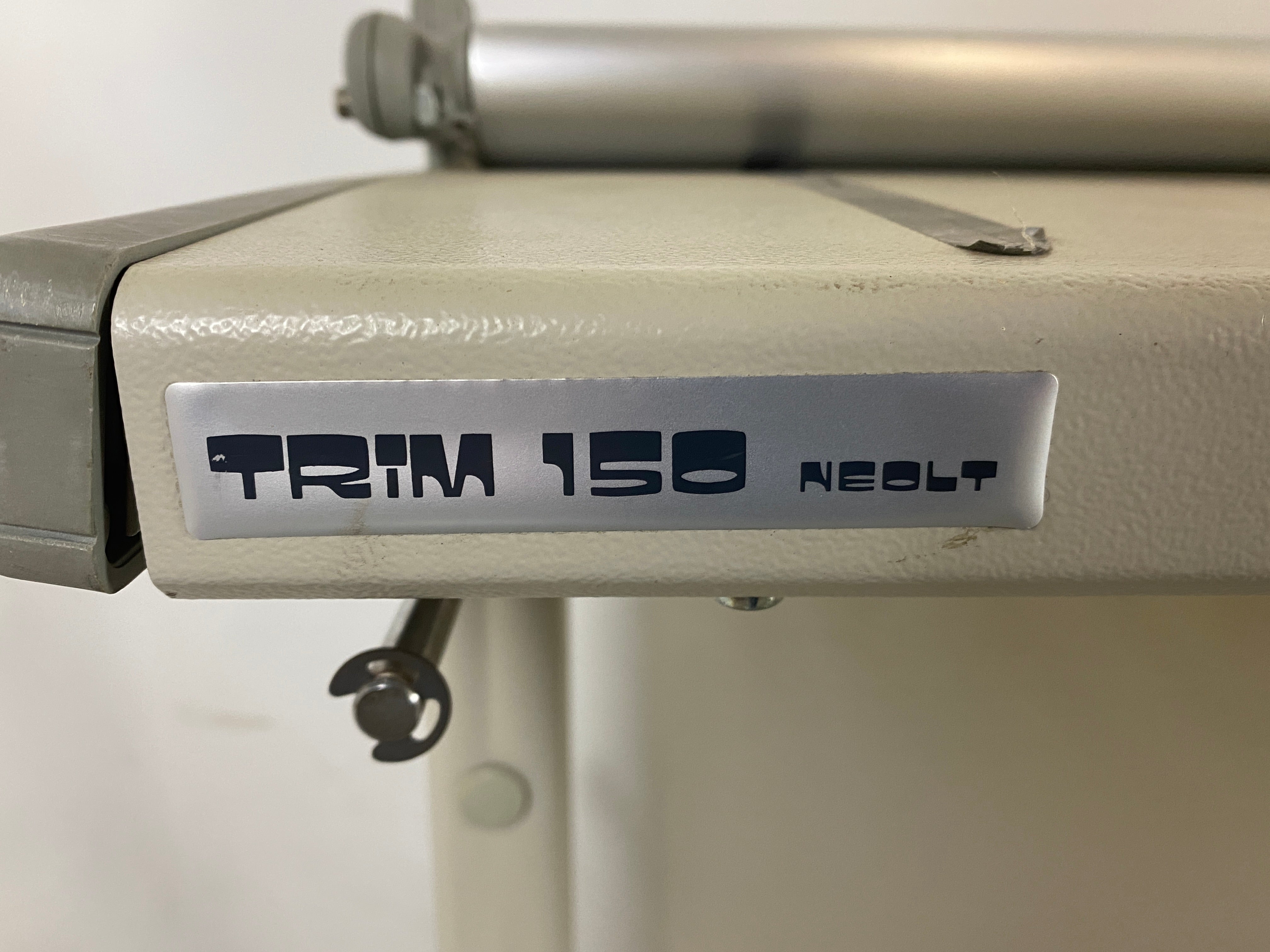 Neolt Trim 150 Manual Rotary Cutter