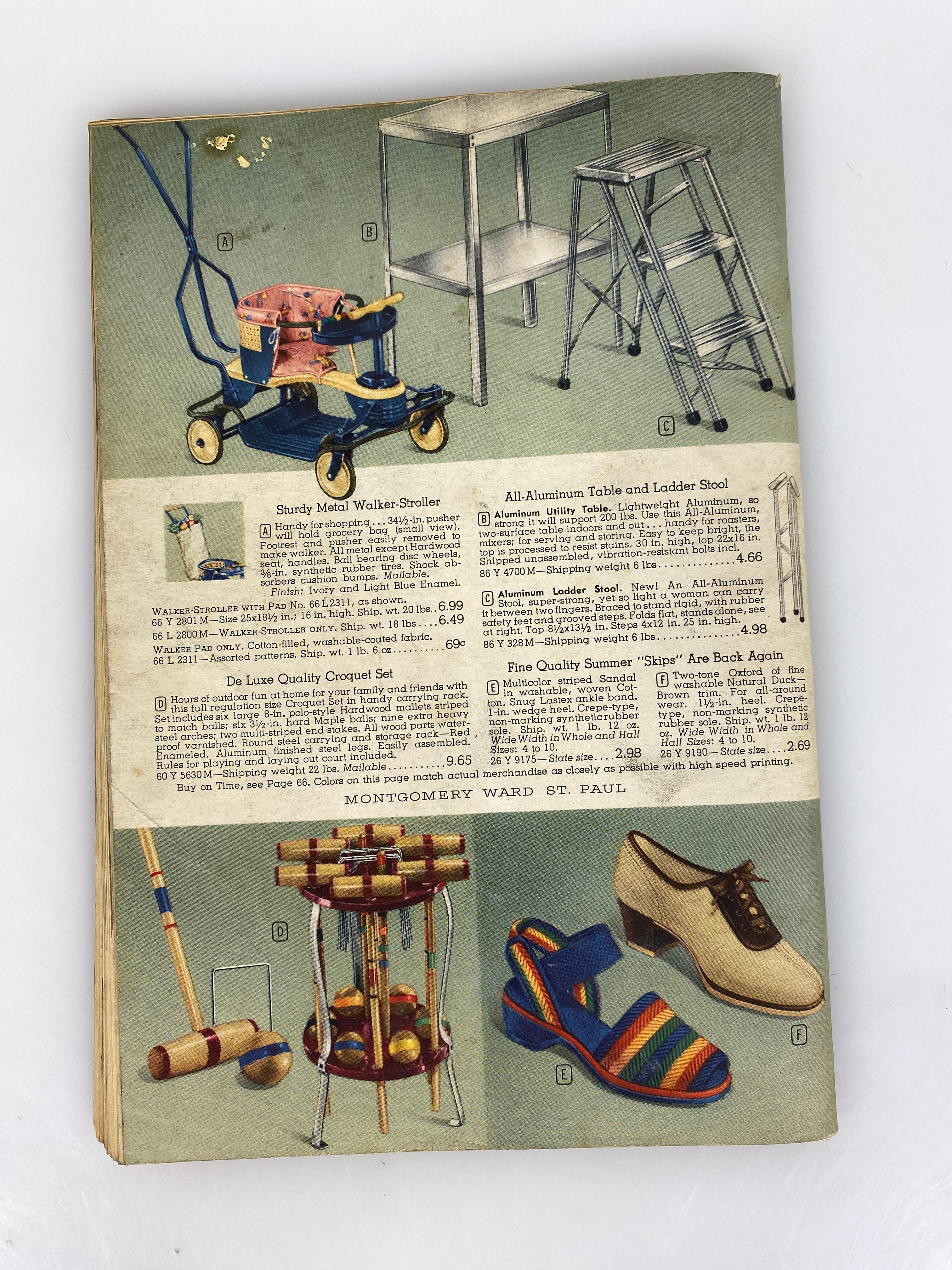 Montgomery Ward's Midsummer Sale Catalog 1946 218 pages