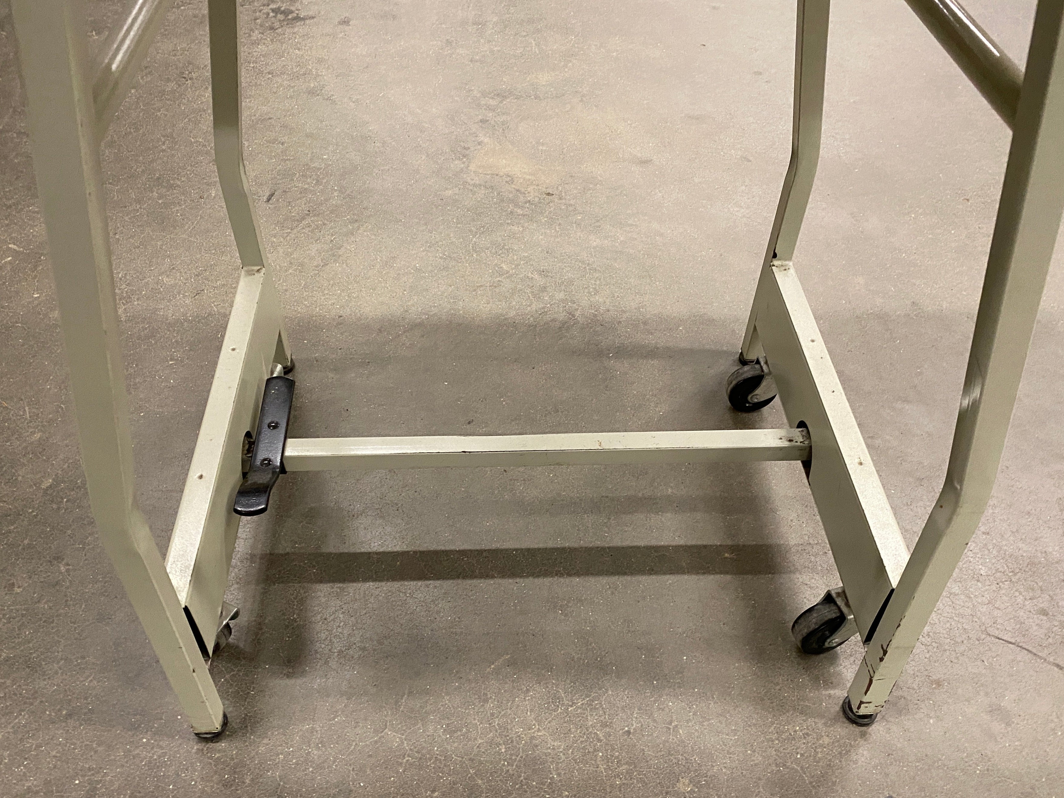 Laminate Wooden Top Folding/Rolling Desk