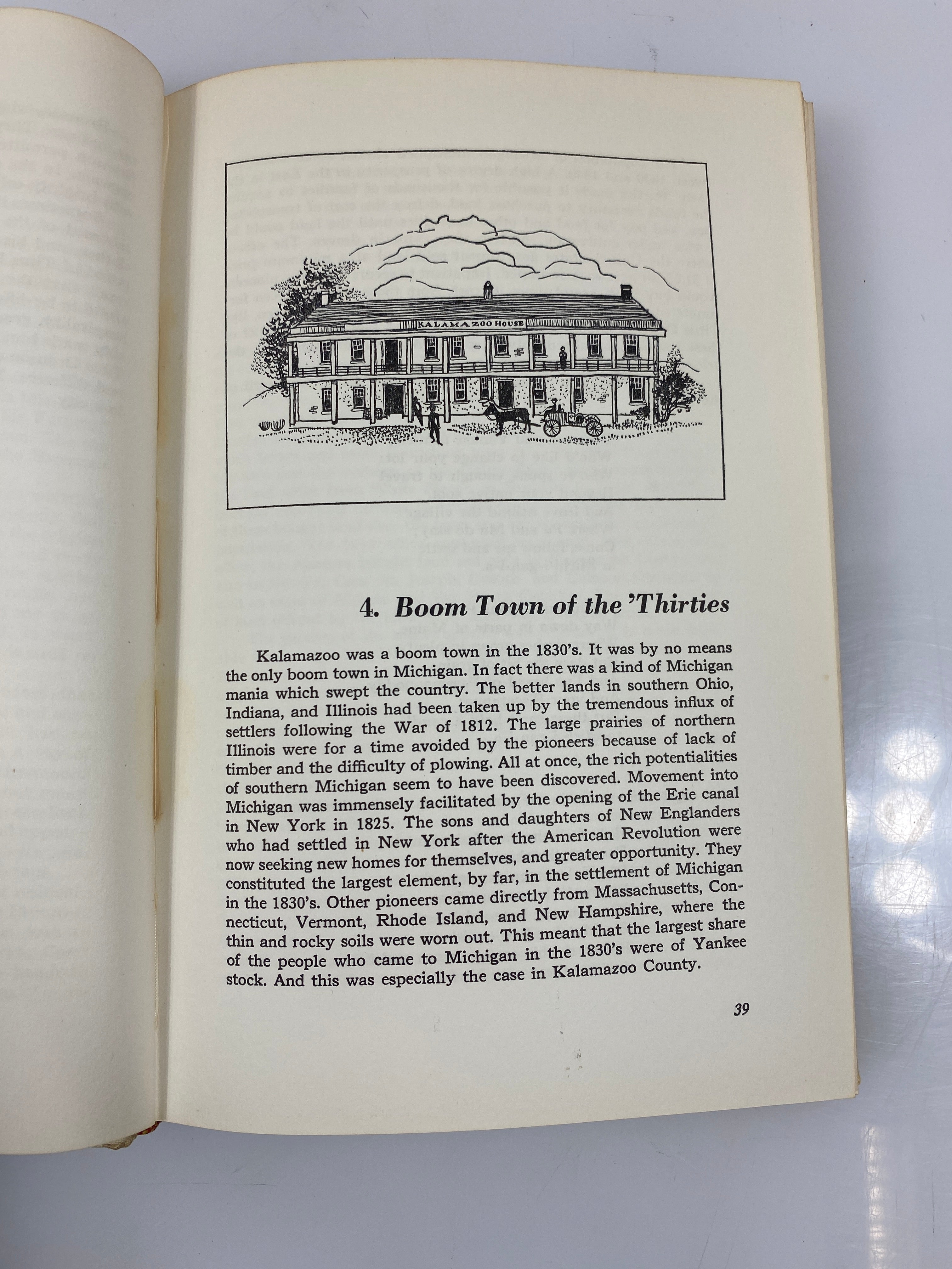 Kalamazoo and How it Grew by Willis Dunbar 1959 HCDJ