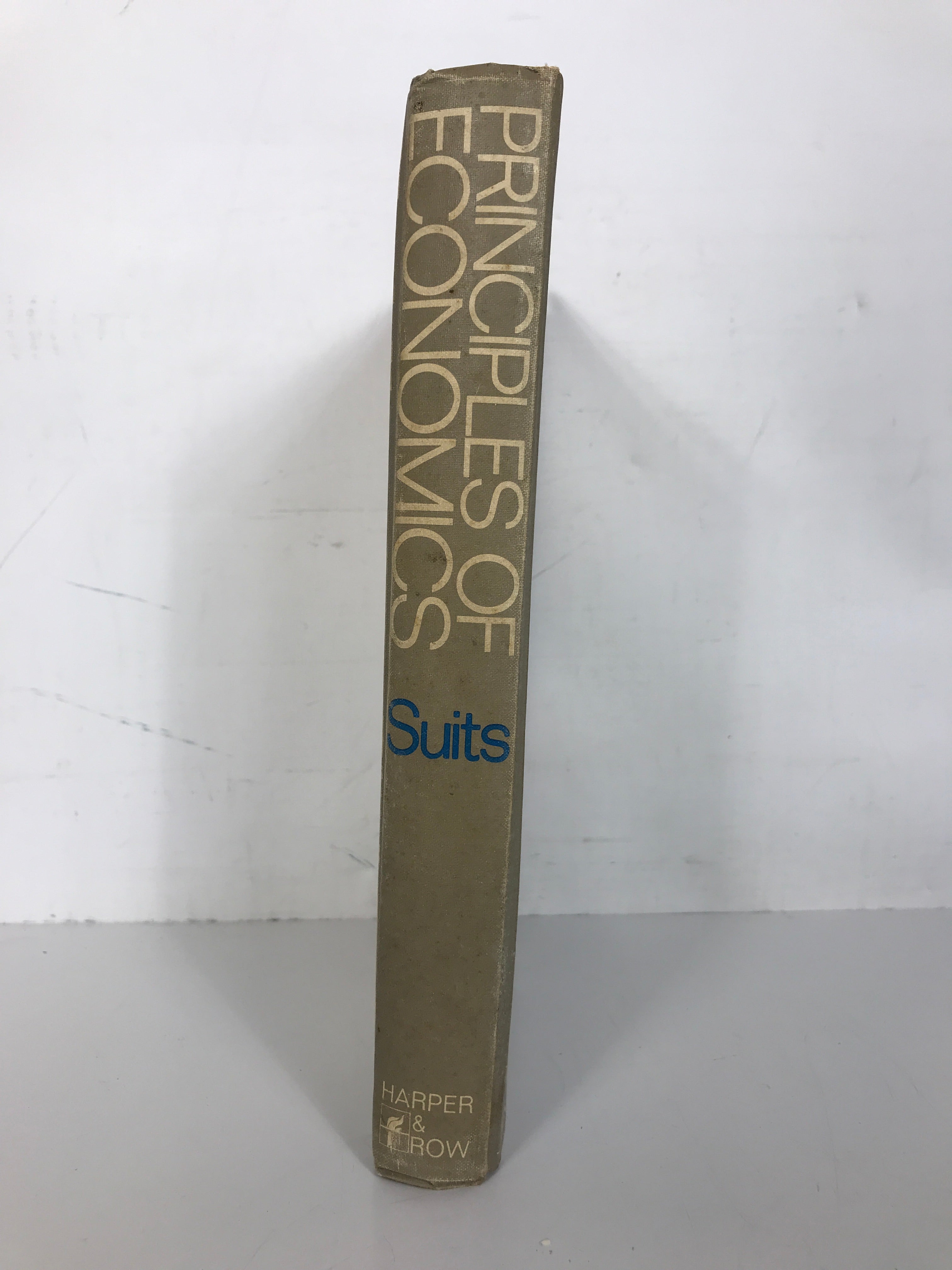 Principles of Economics by Daniel Suits 1970 HC Vintage Economics Text