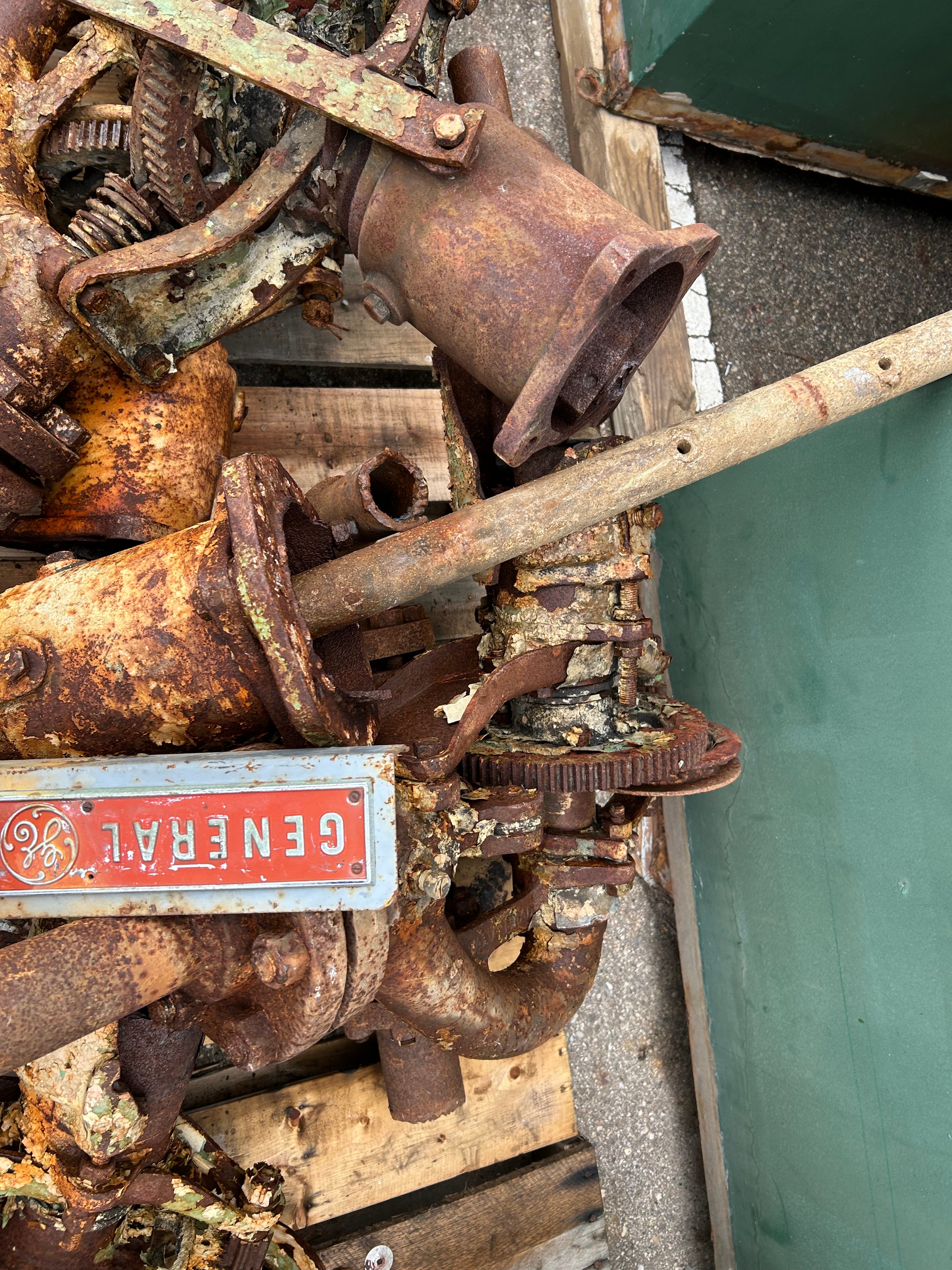 Scrap Bid #594 - 820lbs