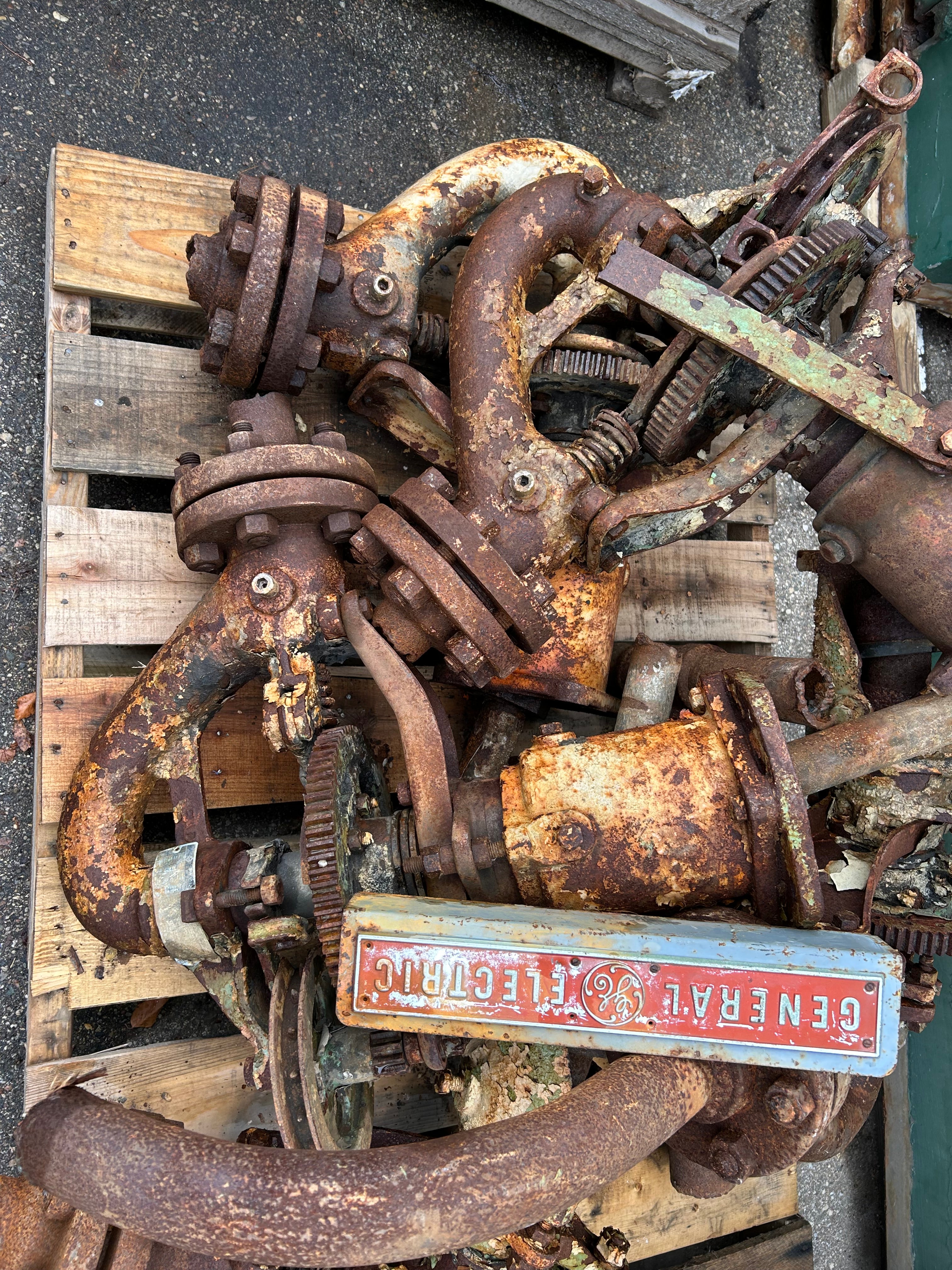 Scrap Bid #594 - 820lbs