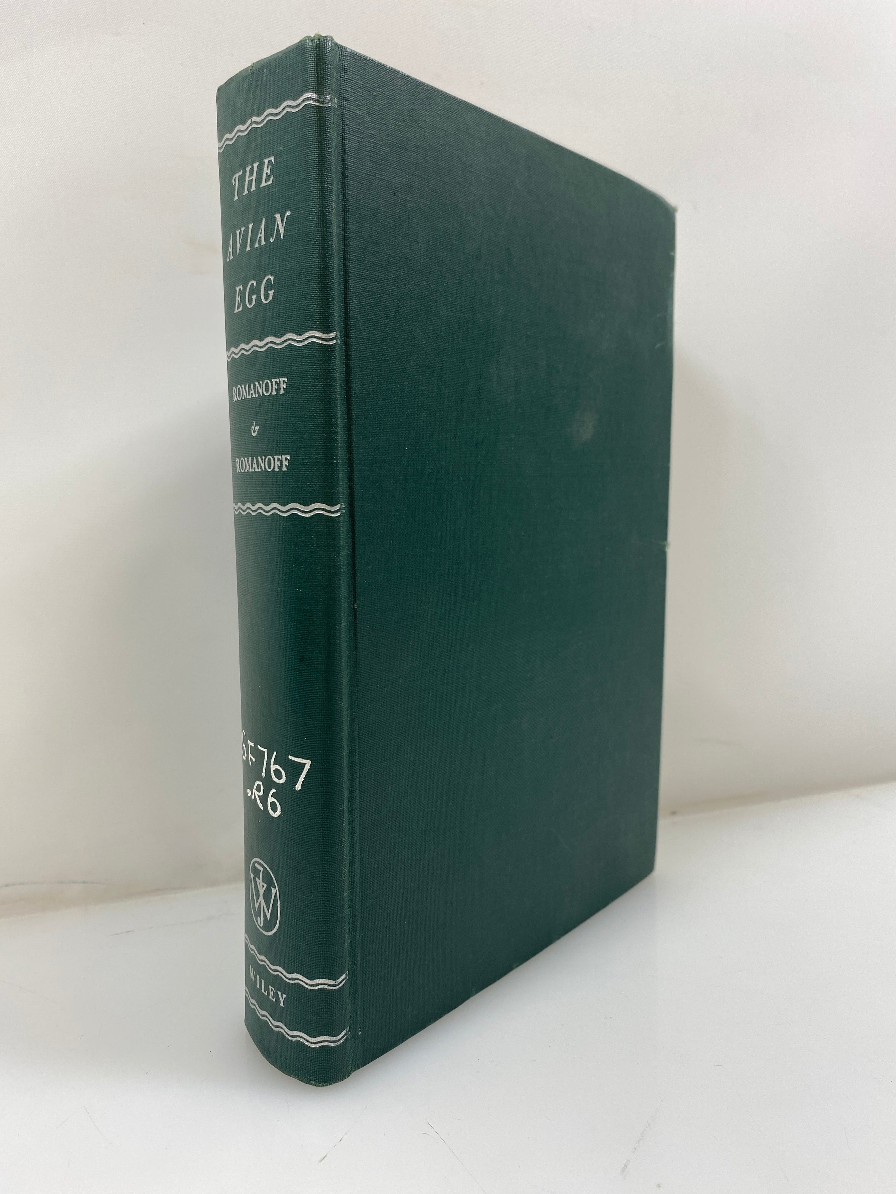 The Avian Egg by Romanoff/Romanoff Ex-library 1949 HC