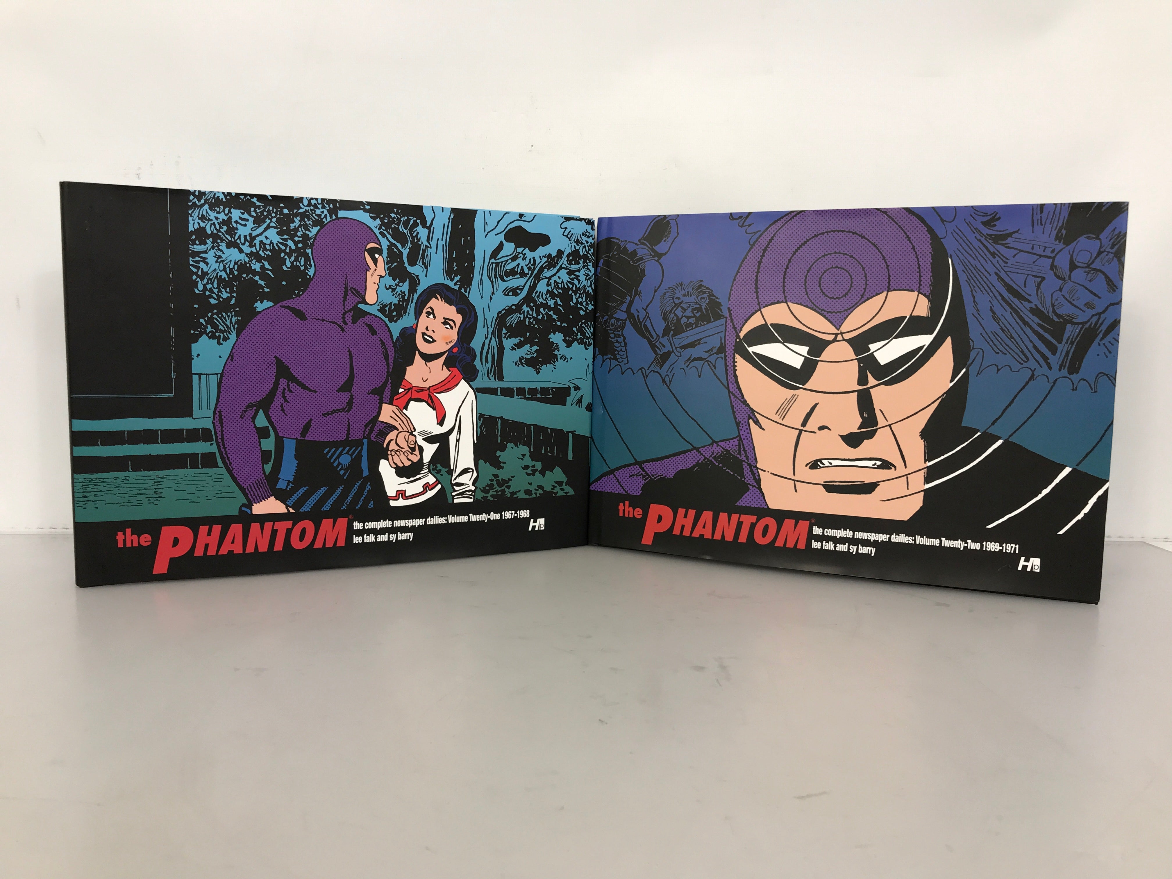 The Phantom: The Complete Newspaper Dailies Vol. 21-22