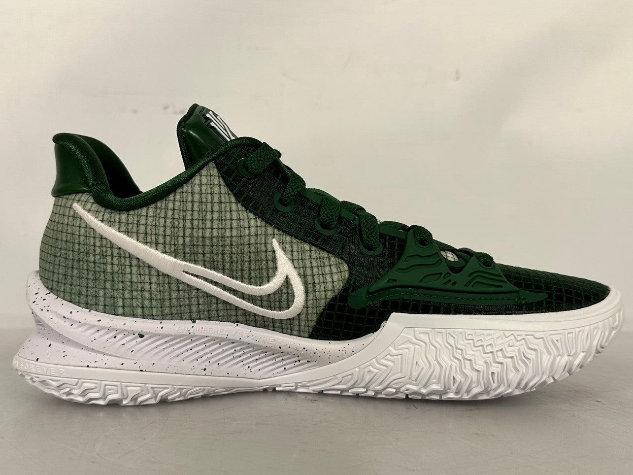 Nike Green Kyrie Low 4 TB Promo Men's Basketball Shoe Size 7.5