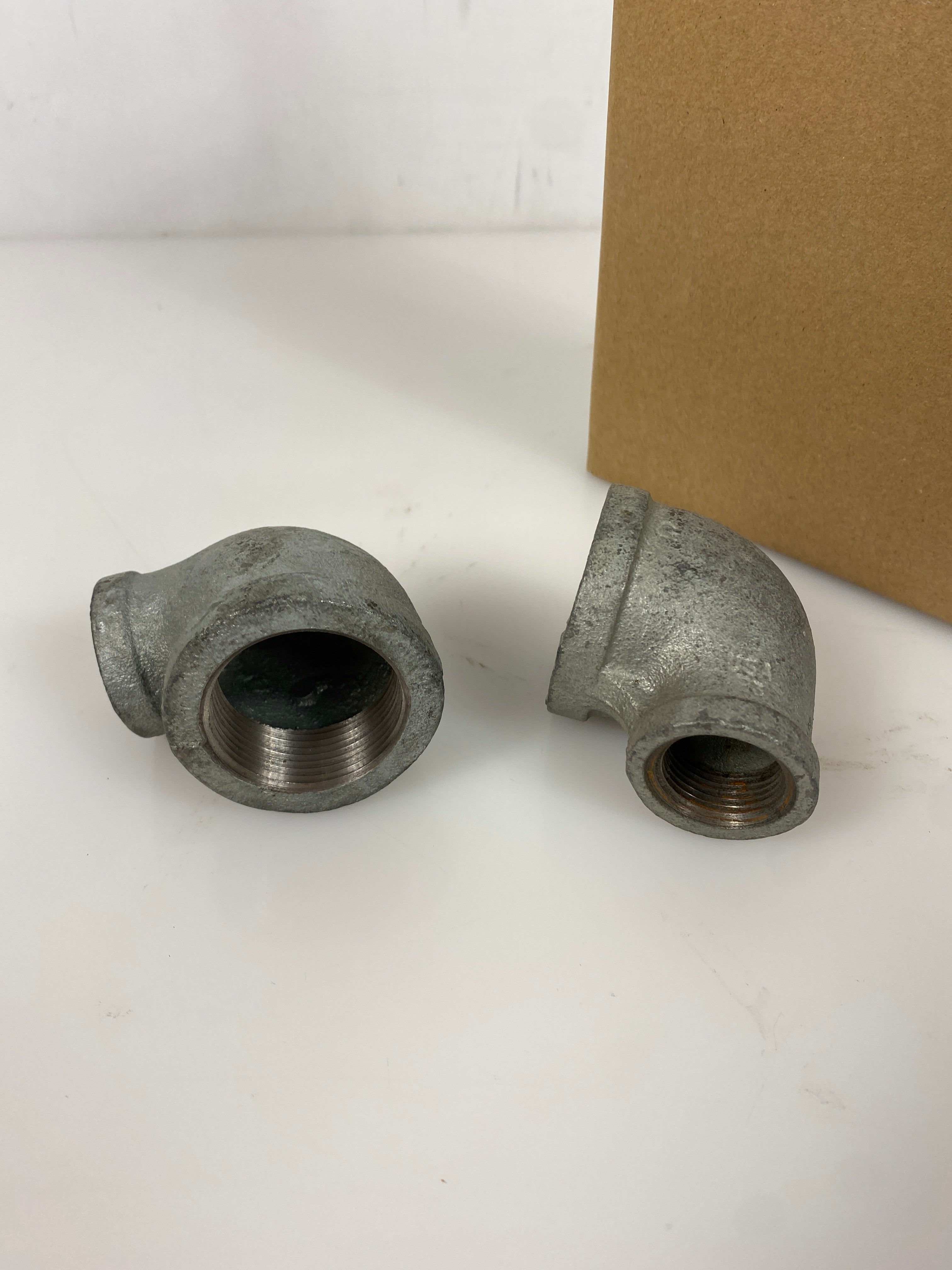 Galvanized Elbow 1 1/4 x 3/4" Pack of 7