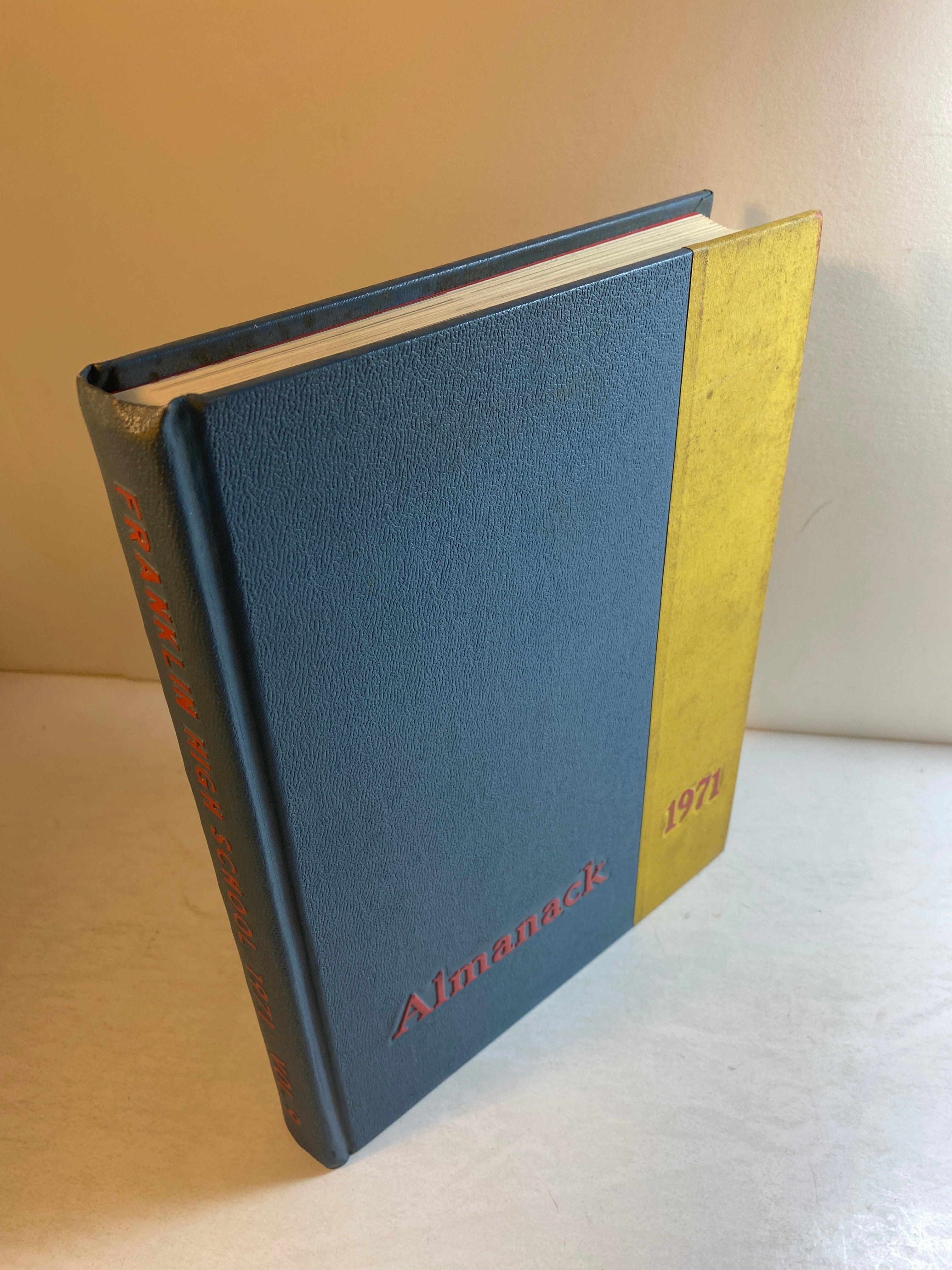 Almanack 1971 Franklin High School Yearbook Livonia, MI