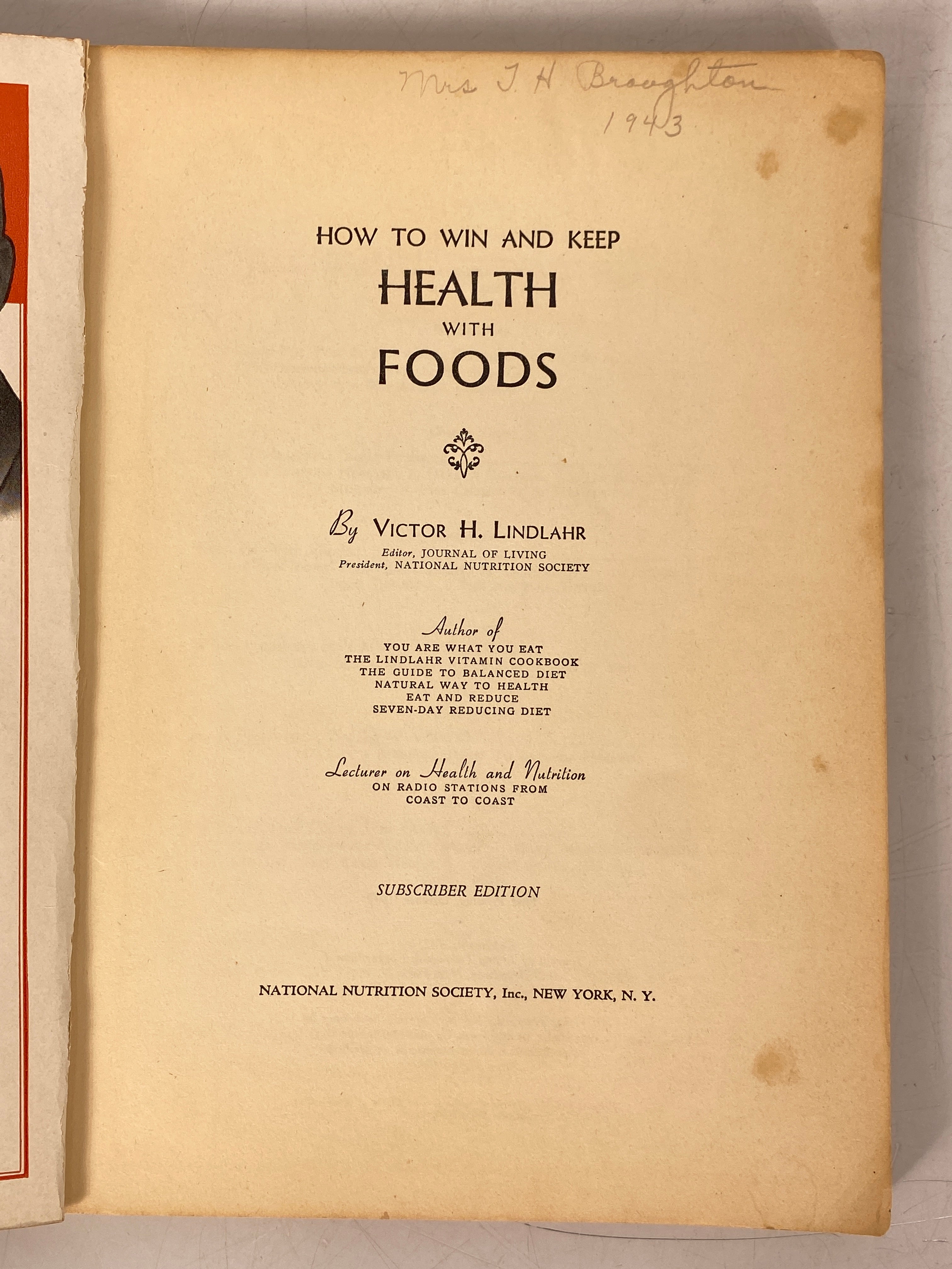 How to Win and Keep Health with Foods by Lindlahr 1942 Subscriber Ed SC