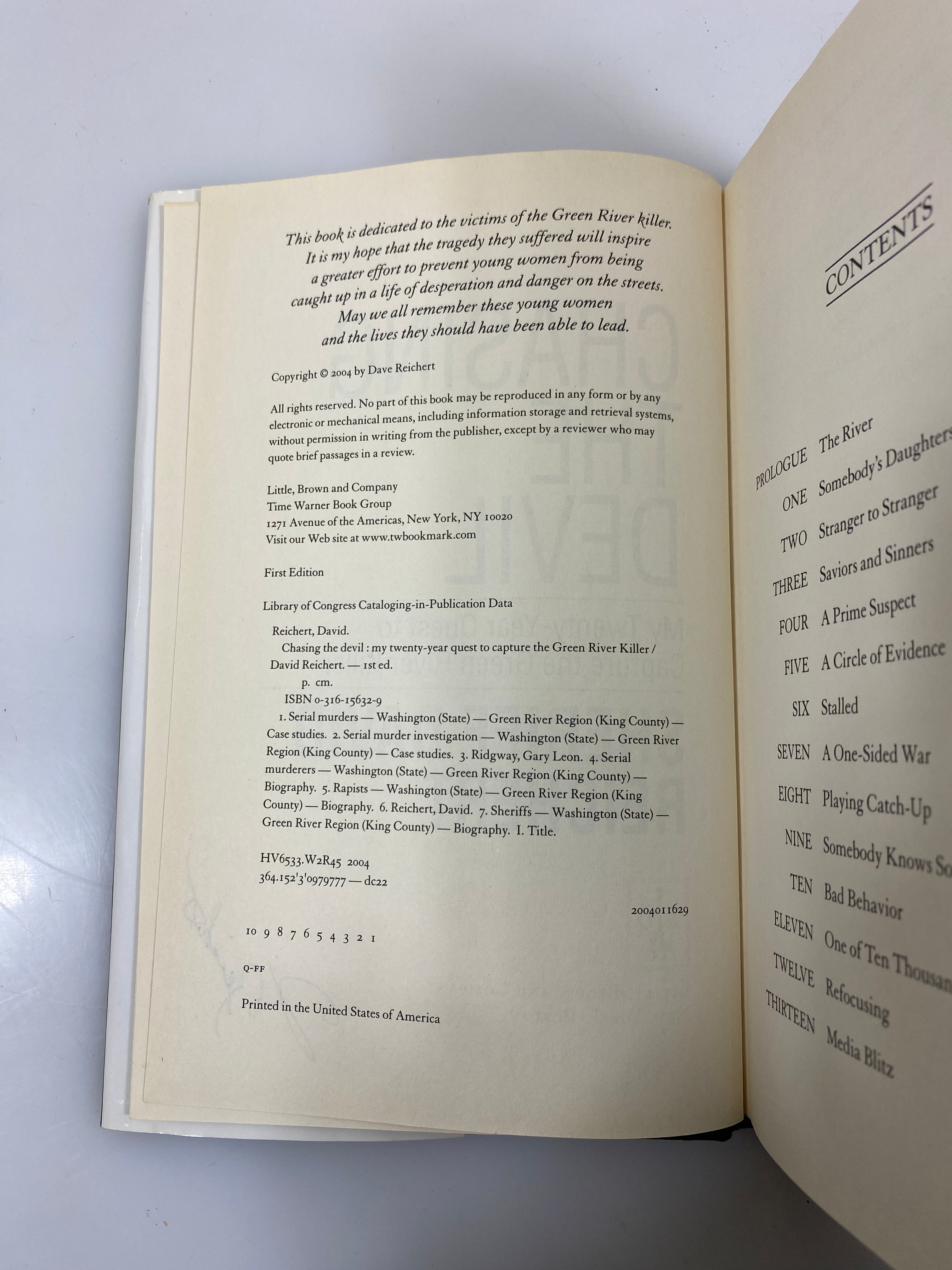 *Signed* Chasing the Devil by Sheriff David Reichert 1st Ed. 2004 HCDJ