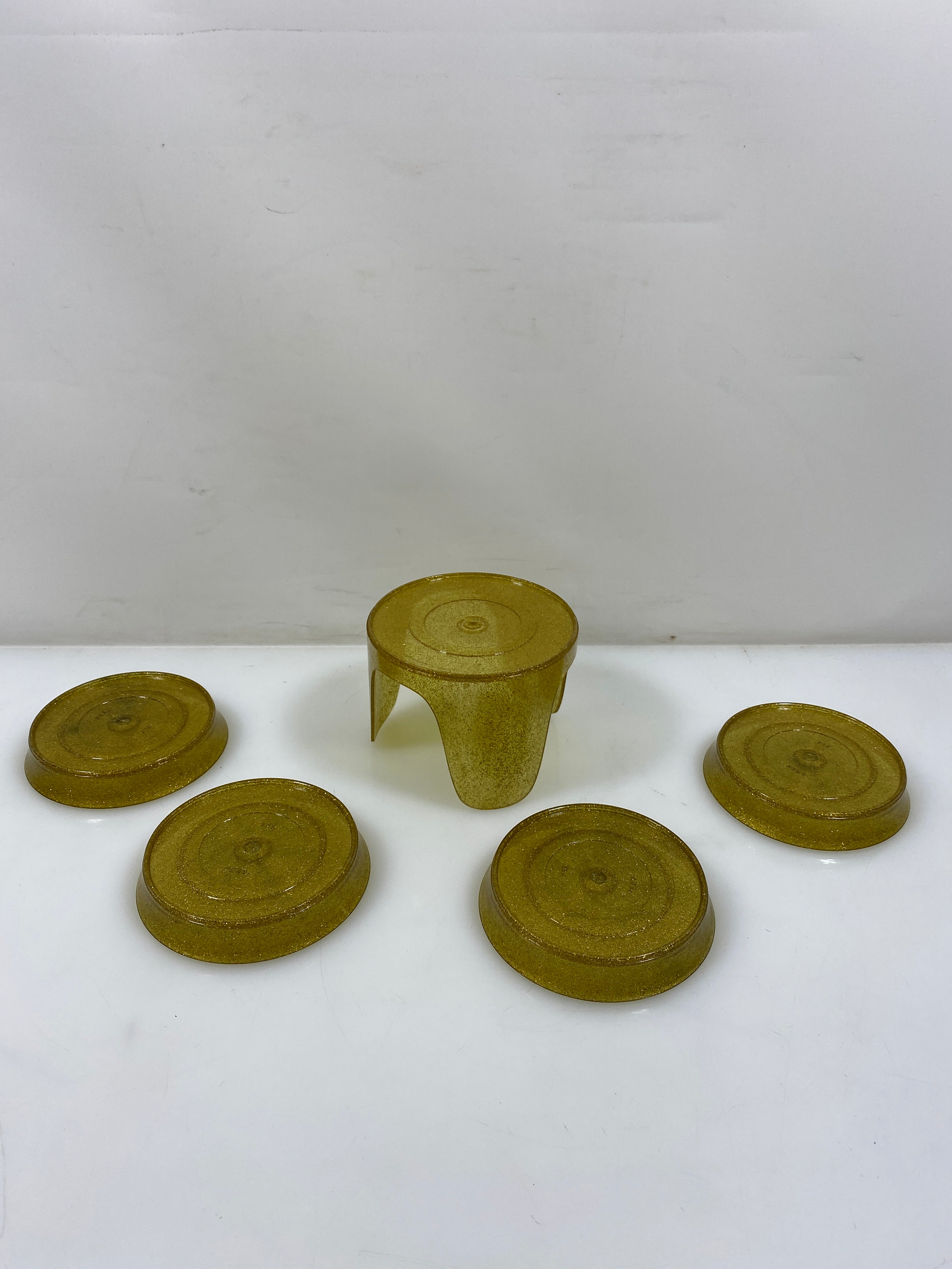 Vintage Couroc Of Monterey Set Of 4 Gold Glitter Plastic 4" Coasters In Caddy