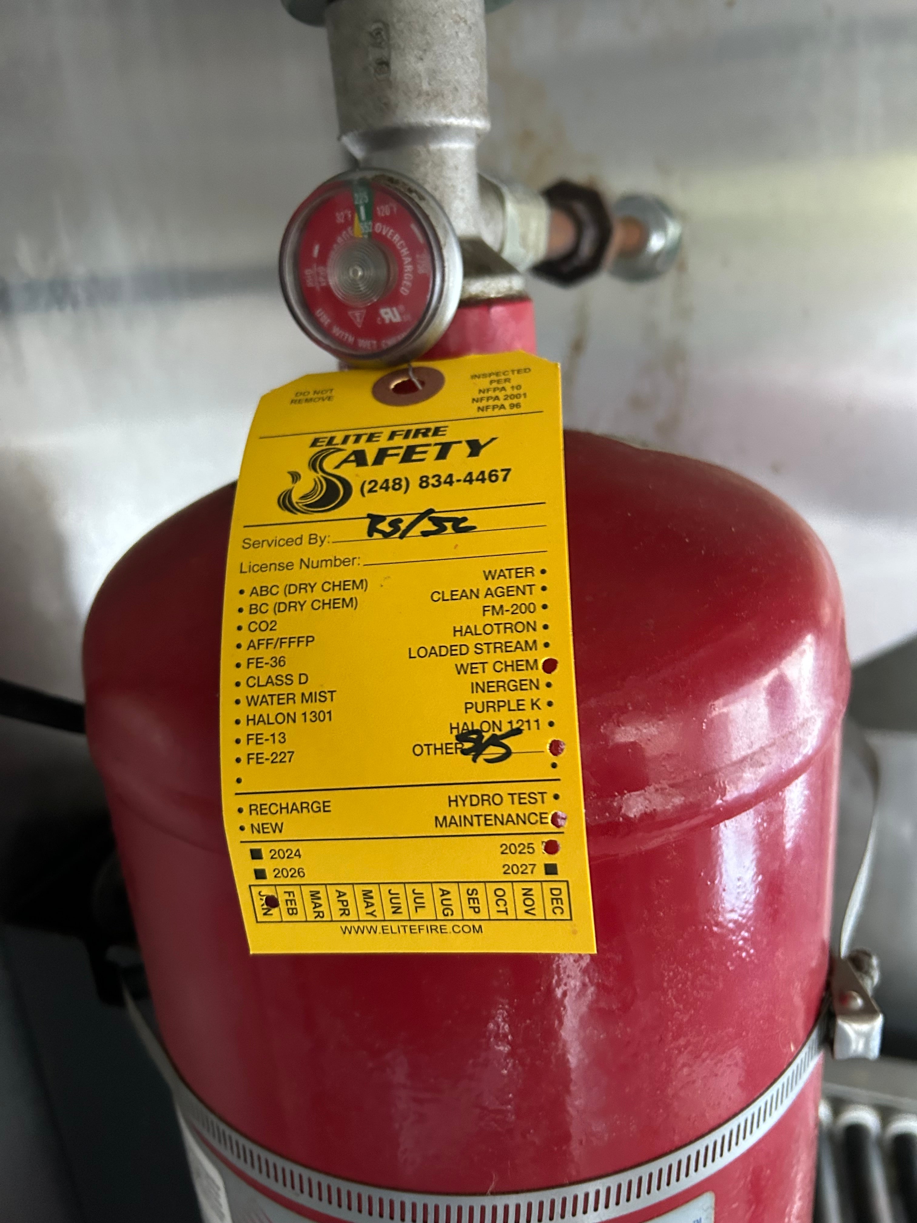 2008 - Workhorse Vending Truck - 1551