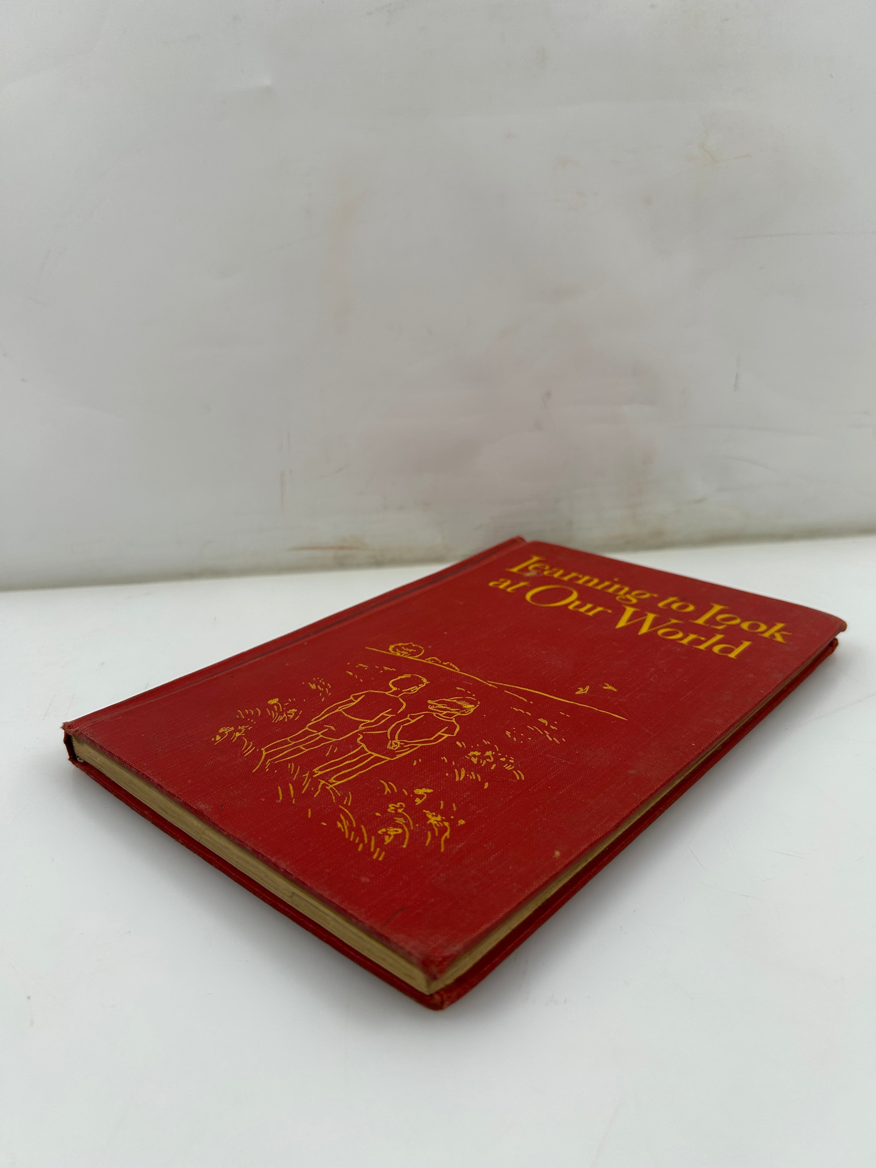 Learning to Look at Our World Fern E Dorris & M. Virginia Tapp Silver Burdett 1942