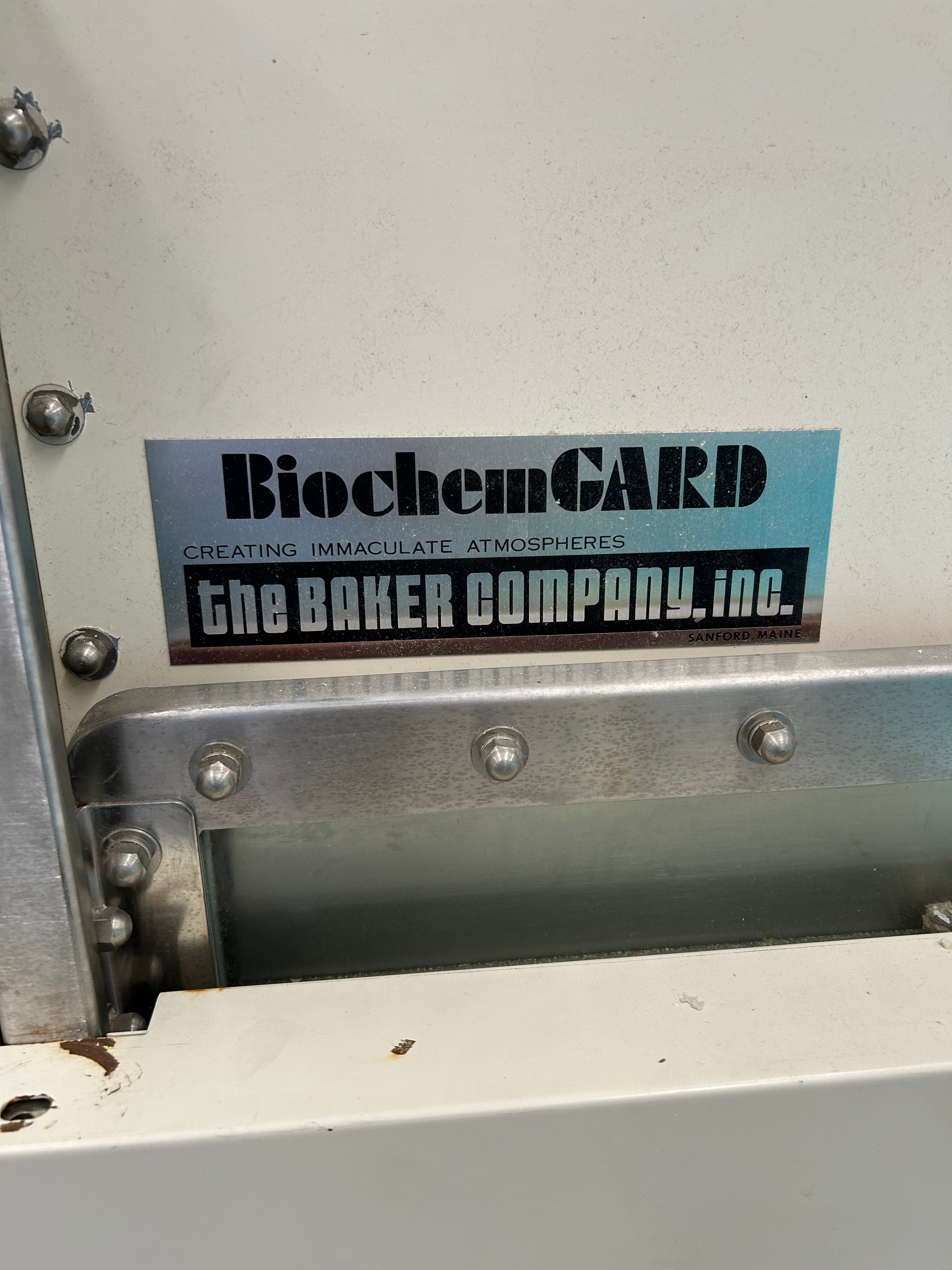 Fume hood for *Parts or Repair*