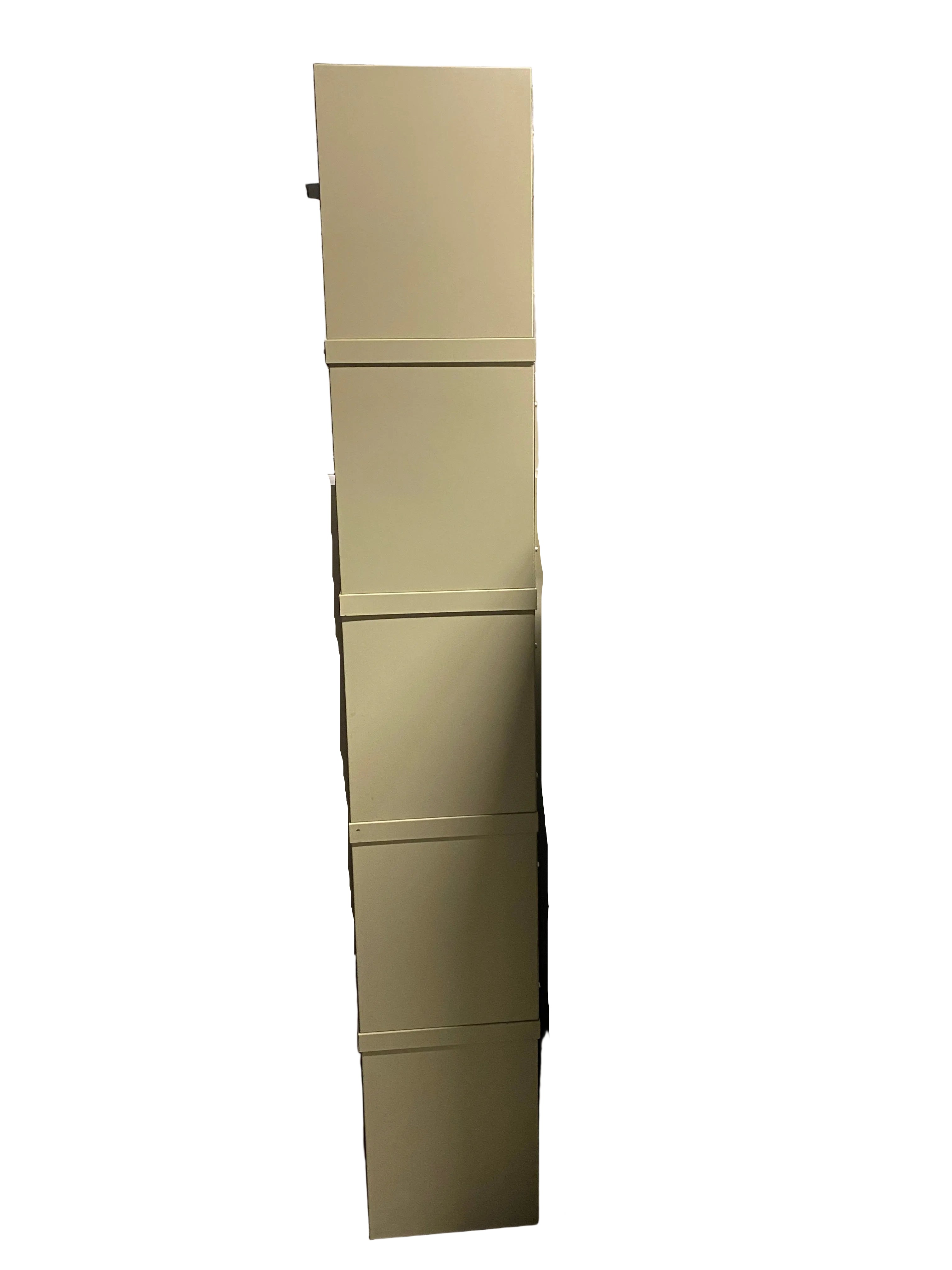 Charnstrom Adjustable Slot Mail Organizer