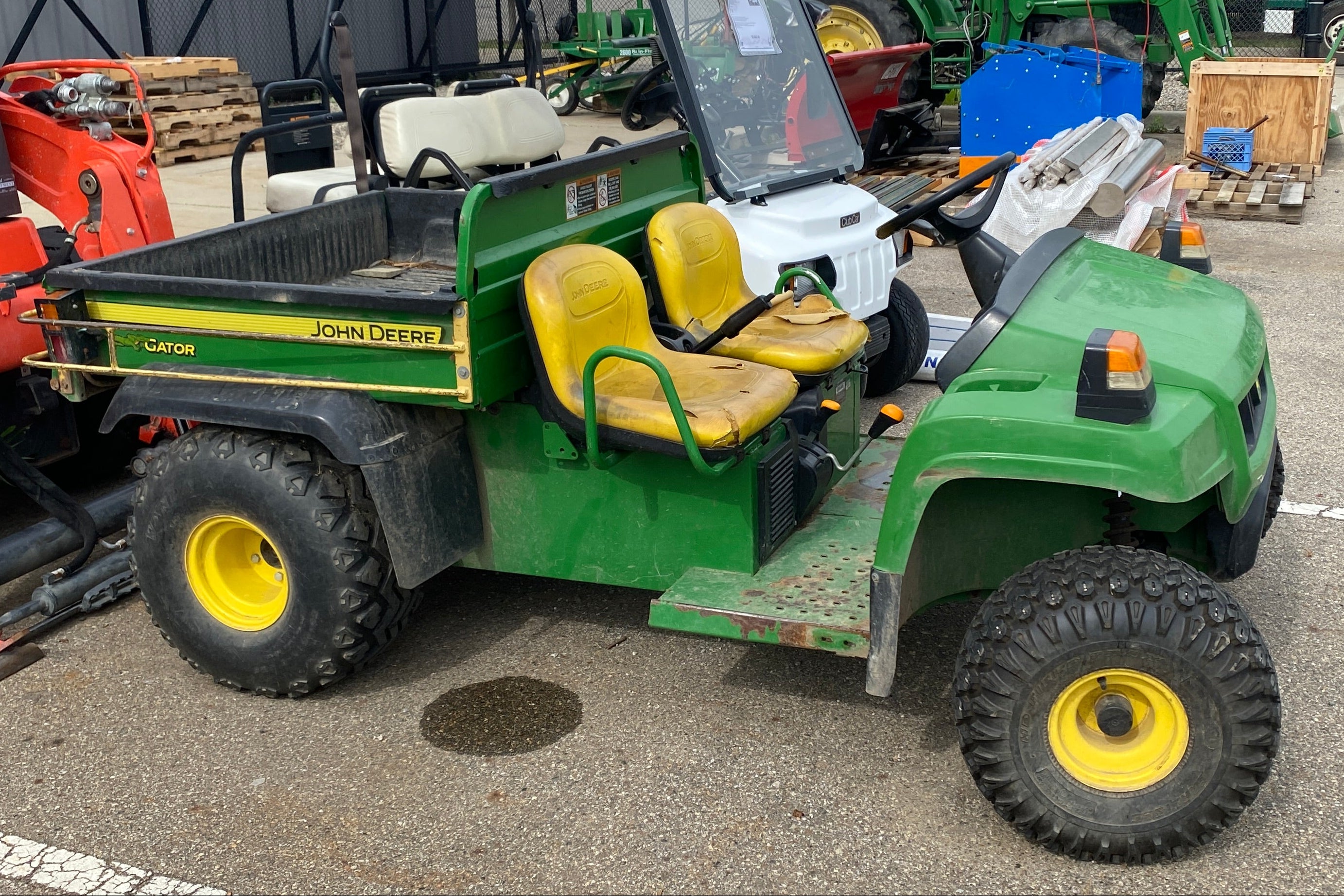 John Deere Gator TX 4x2 *For Parts*