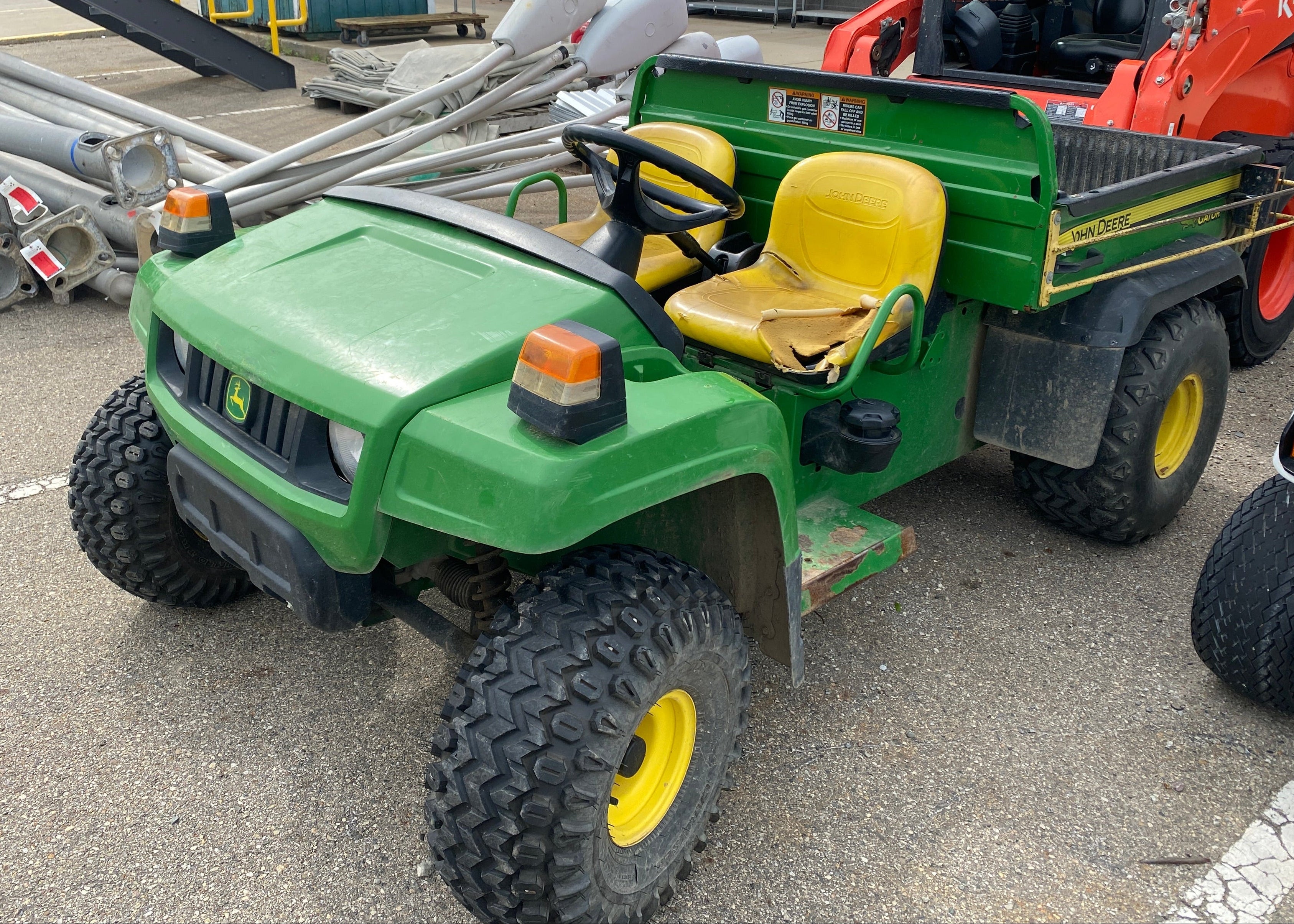 John Deere Gator TX 4x2 *For Parts*