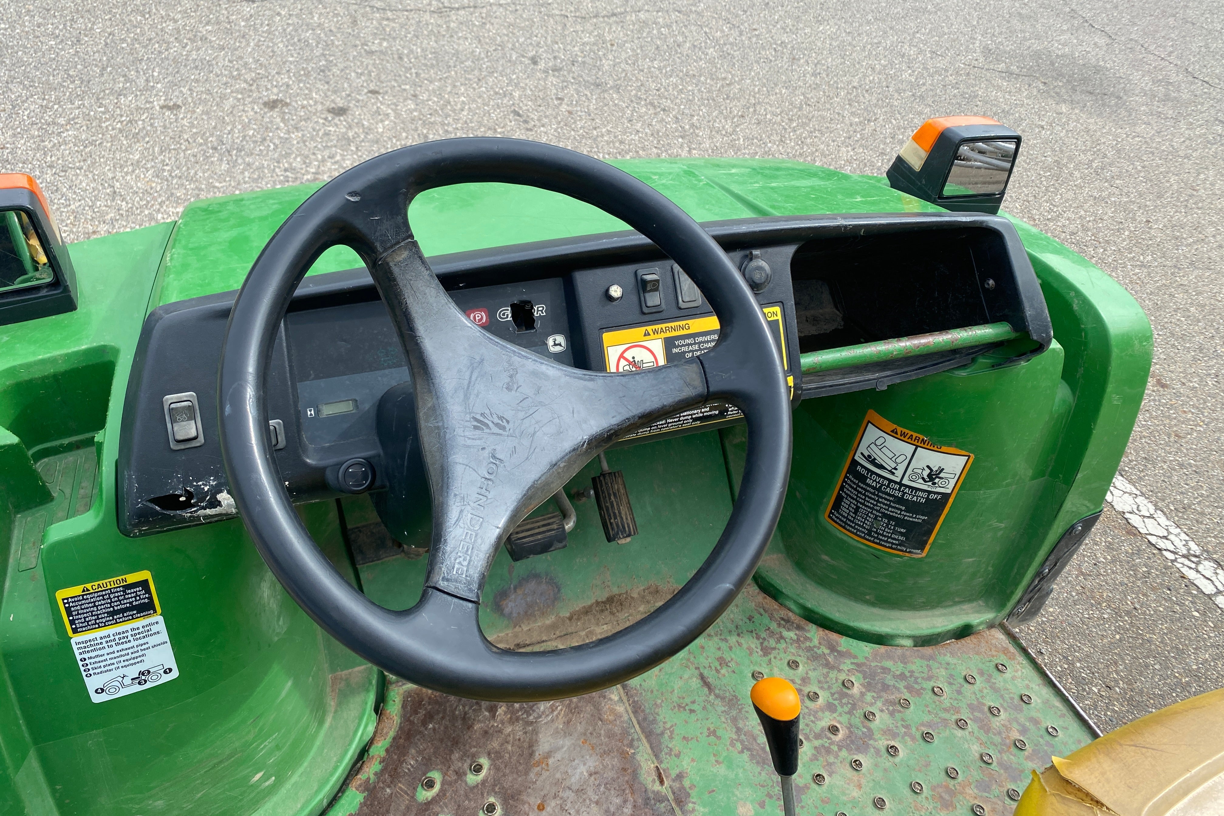 John Deere Gator TX 4x2 *For Parts*