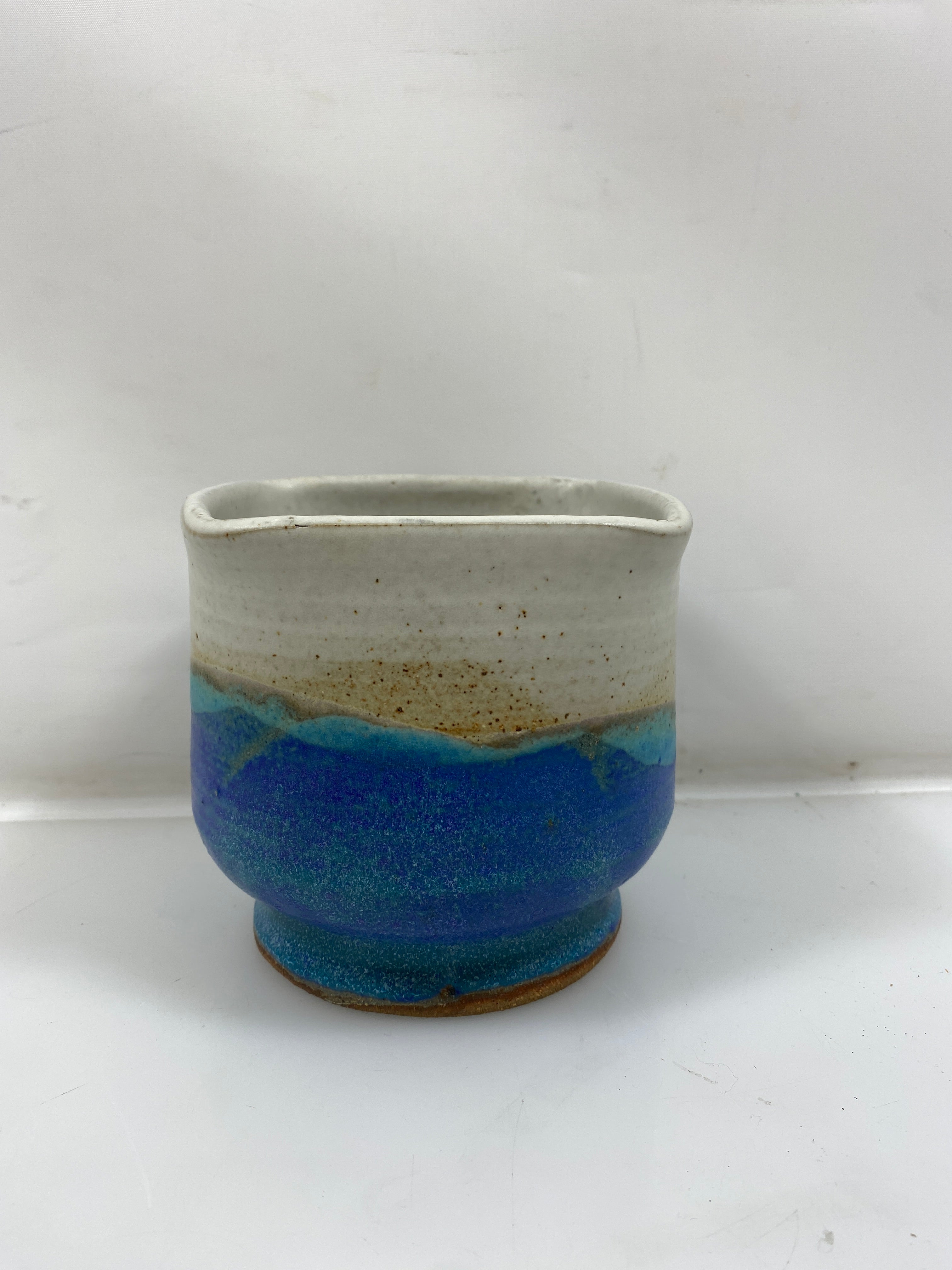 Ceramic Square Rounded Bowl