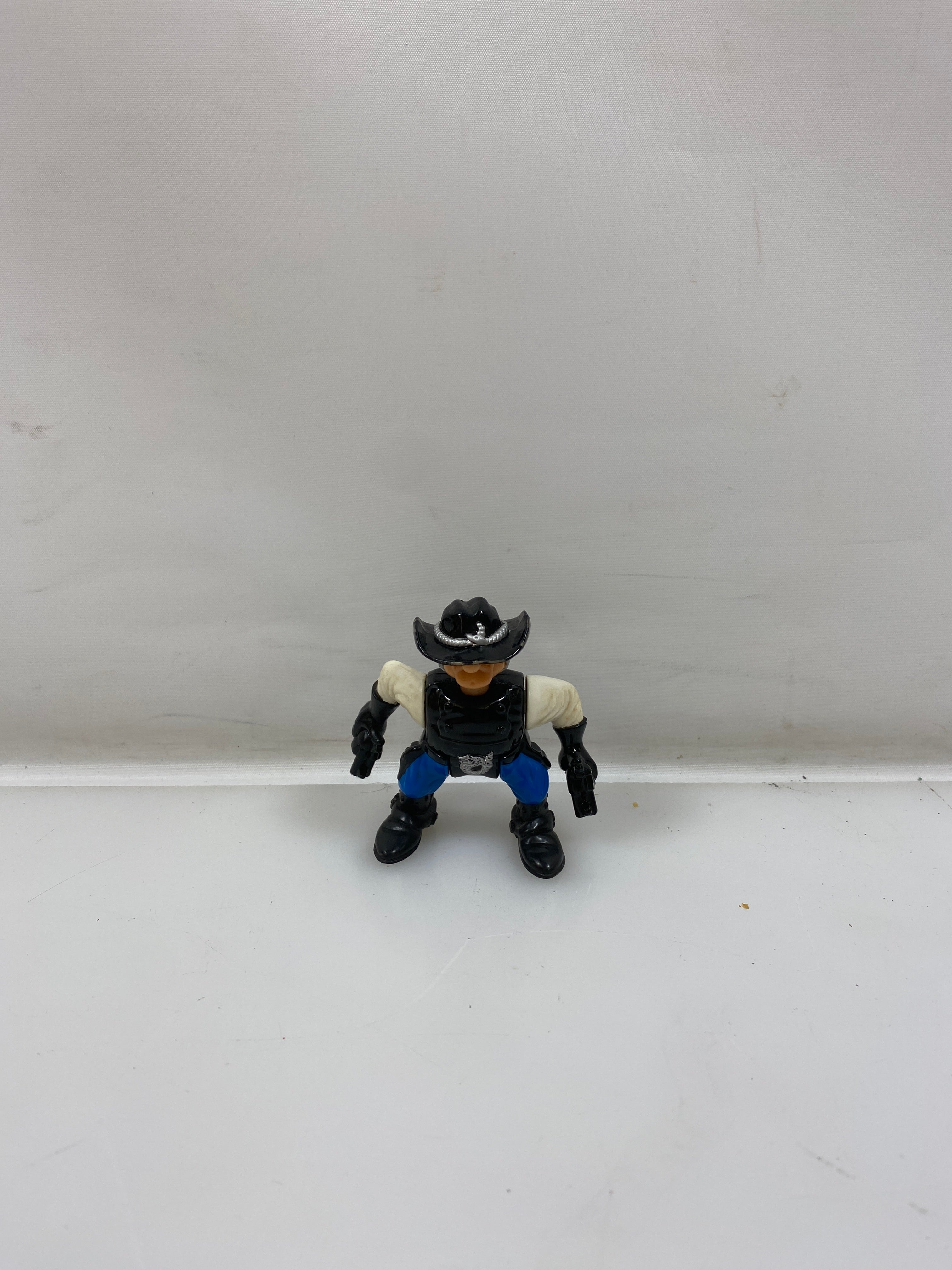 Fisher Price Vintage 1996 Great Adventures Wild Western Town Gunslinger Bandit
