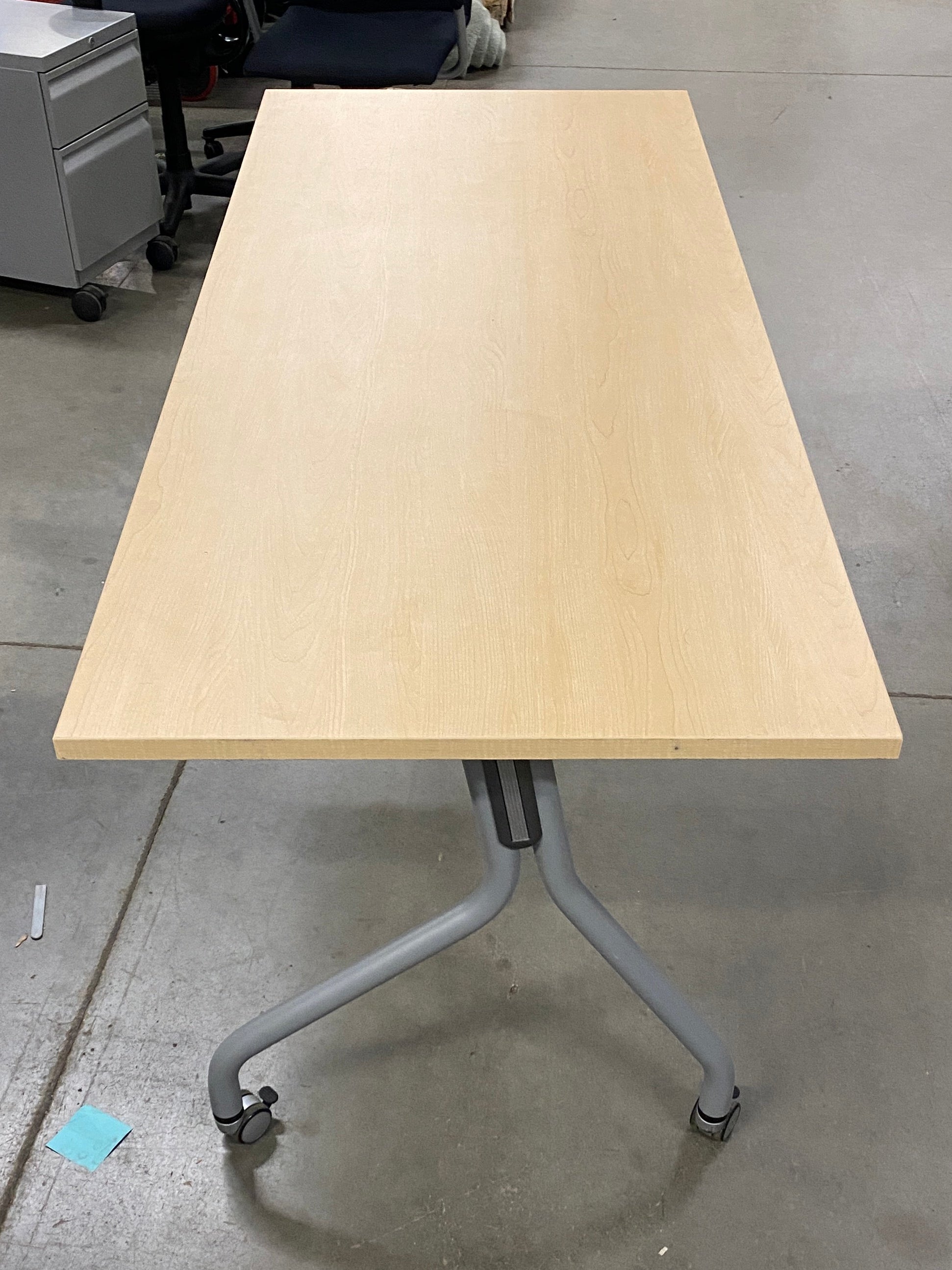 Laminate Wooden Top Rolling Desk