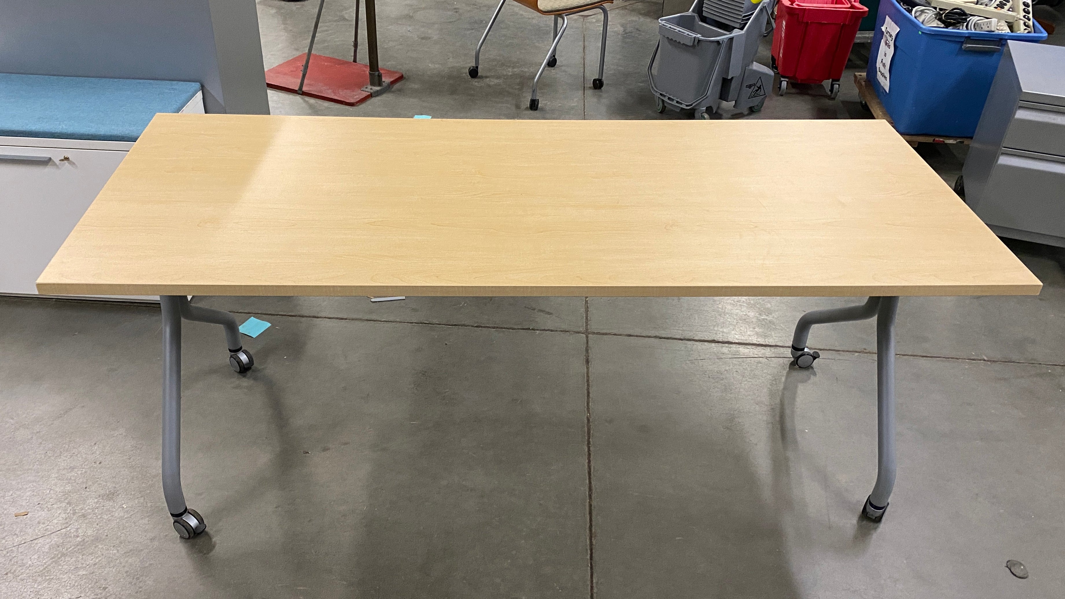 Laminate Wooden Top Rolling Desk