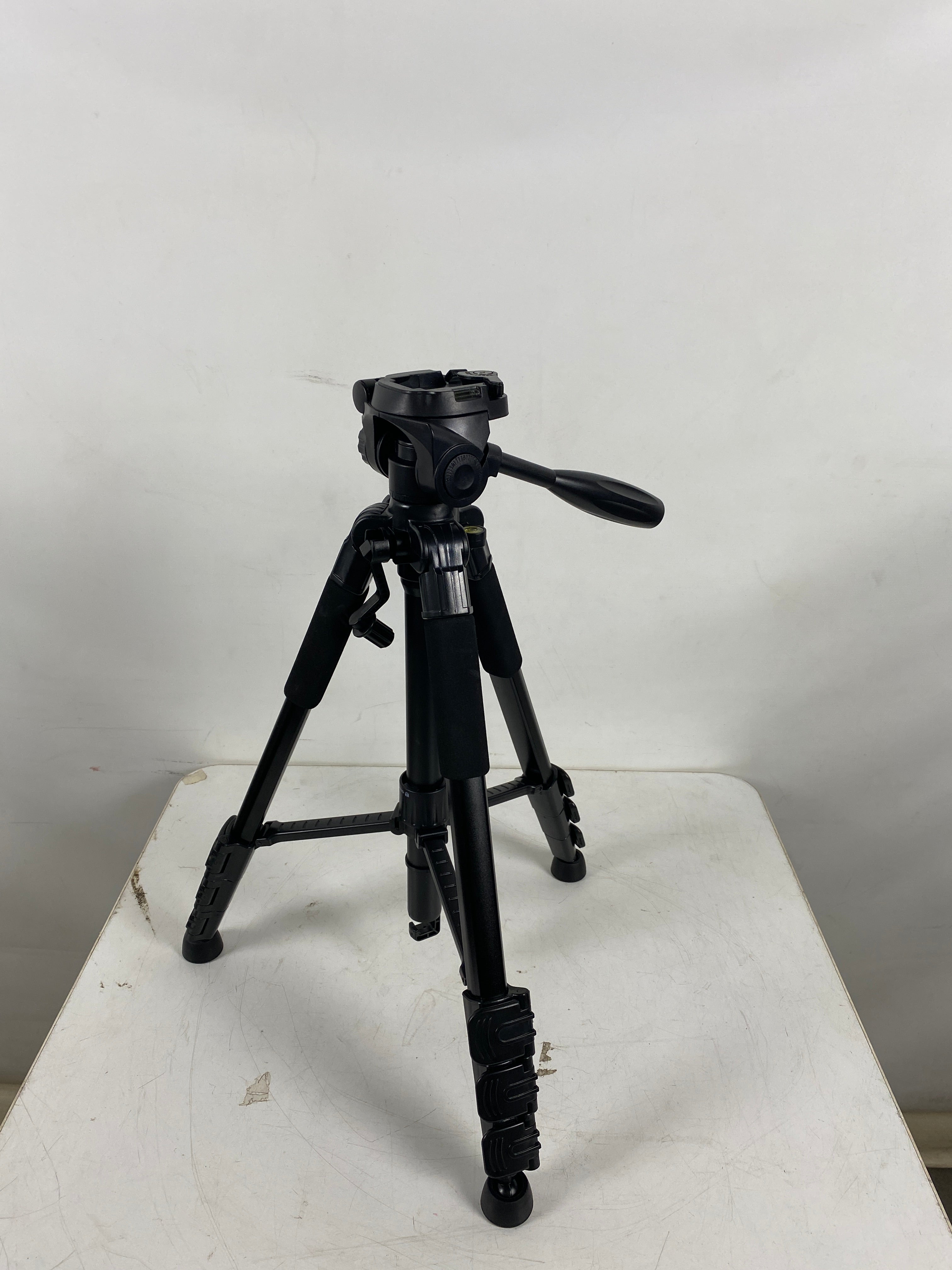 JJC Professional Camera Tripod with Bag
