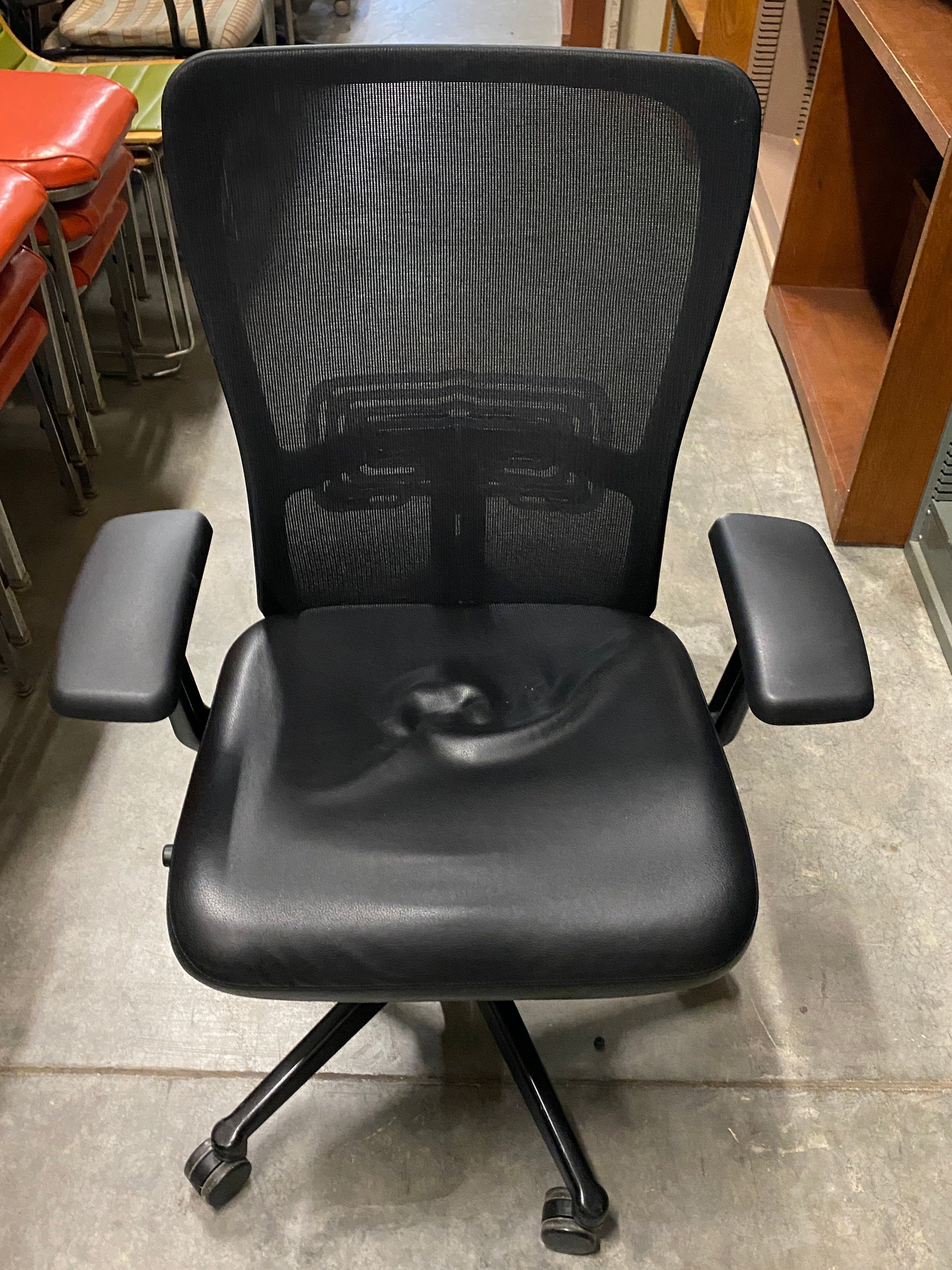 Haworth #060308 Black Adjustable Office Chair