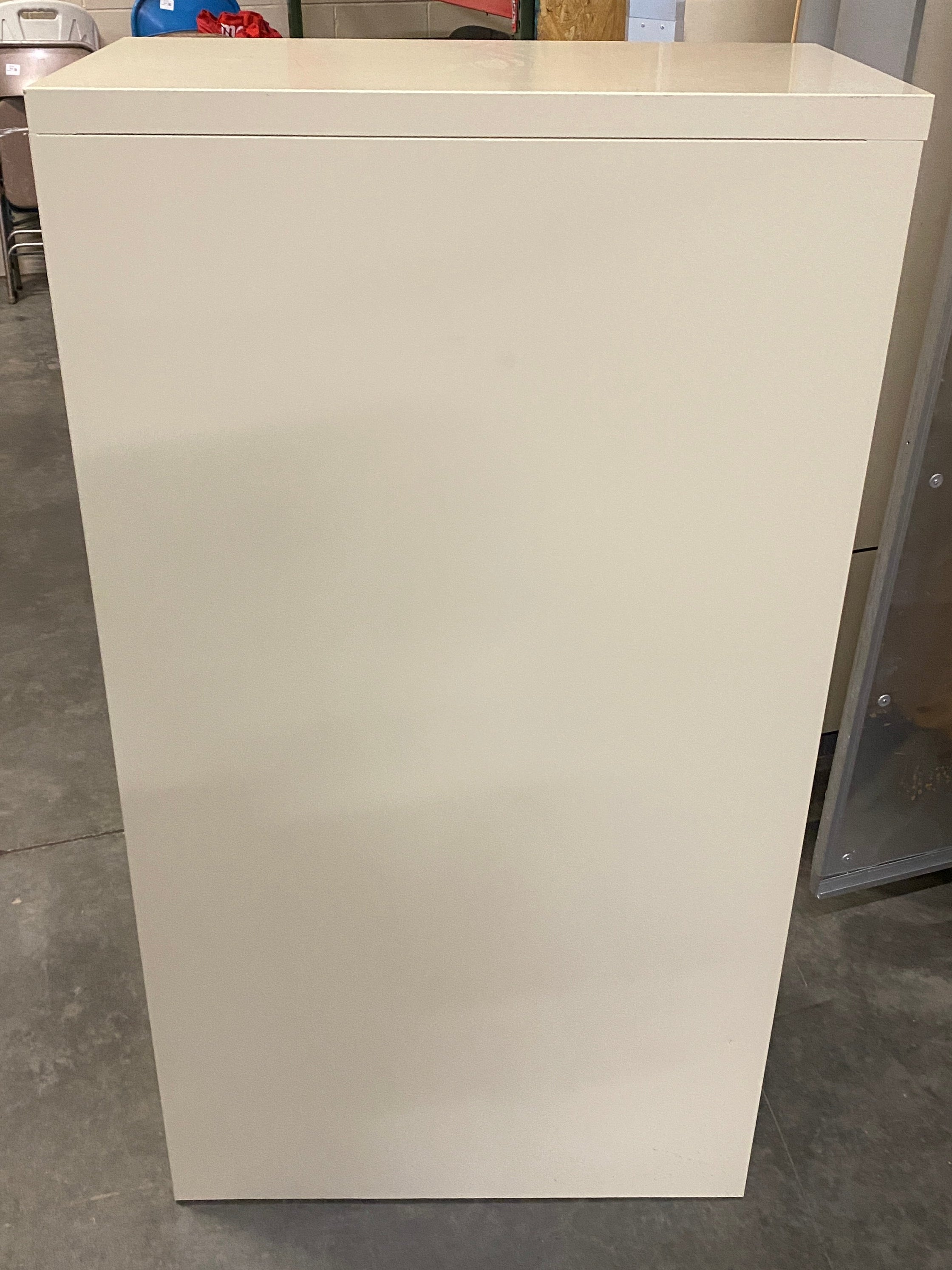 Steelcase Beige 4 Drawer File Cabinet