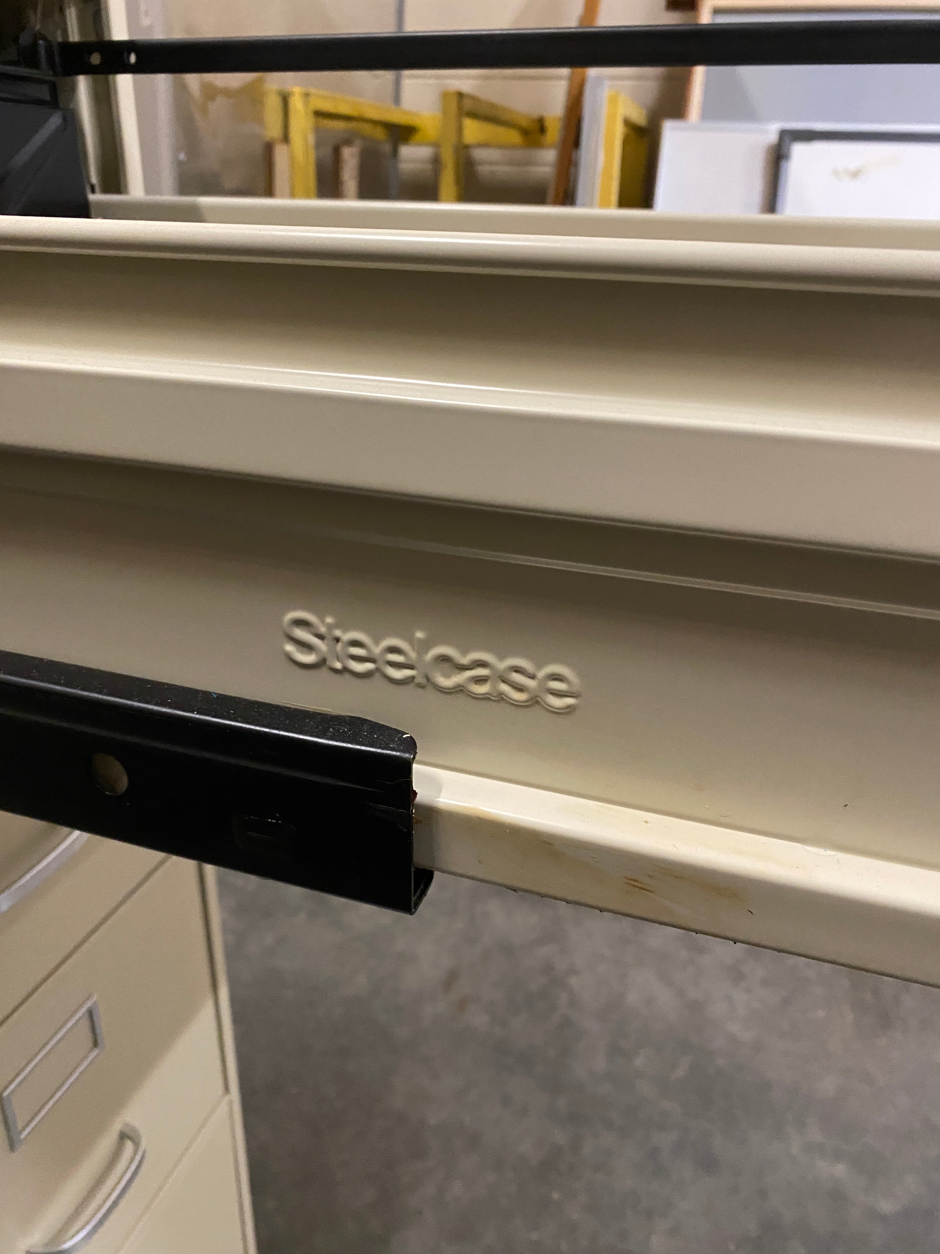 Steelcase Beige 4 Drawer Lockable File Cabinet