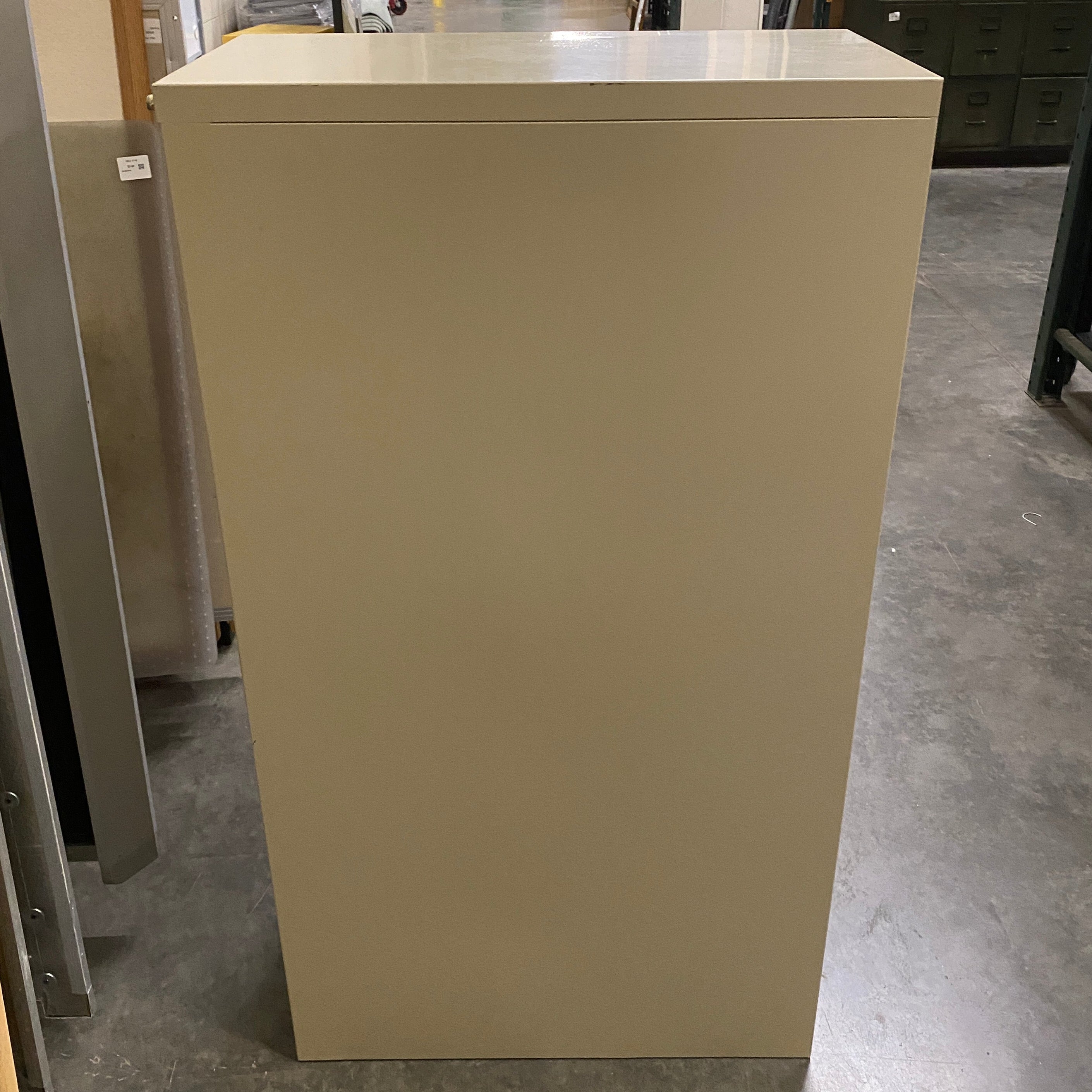 Steelcase Beige 4 Drawer Lockable File Cabinet