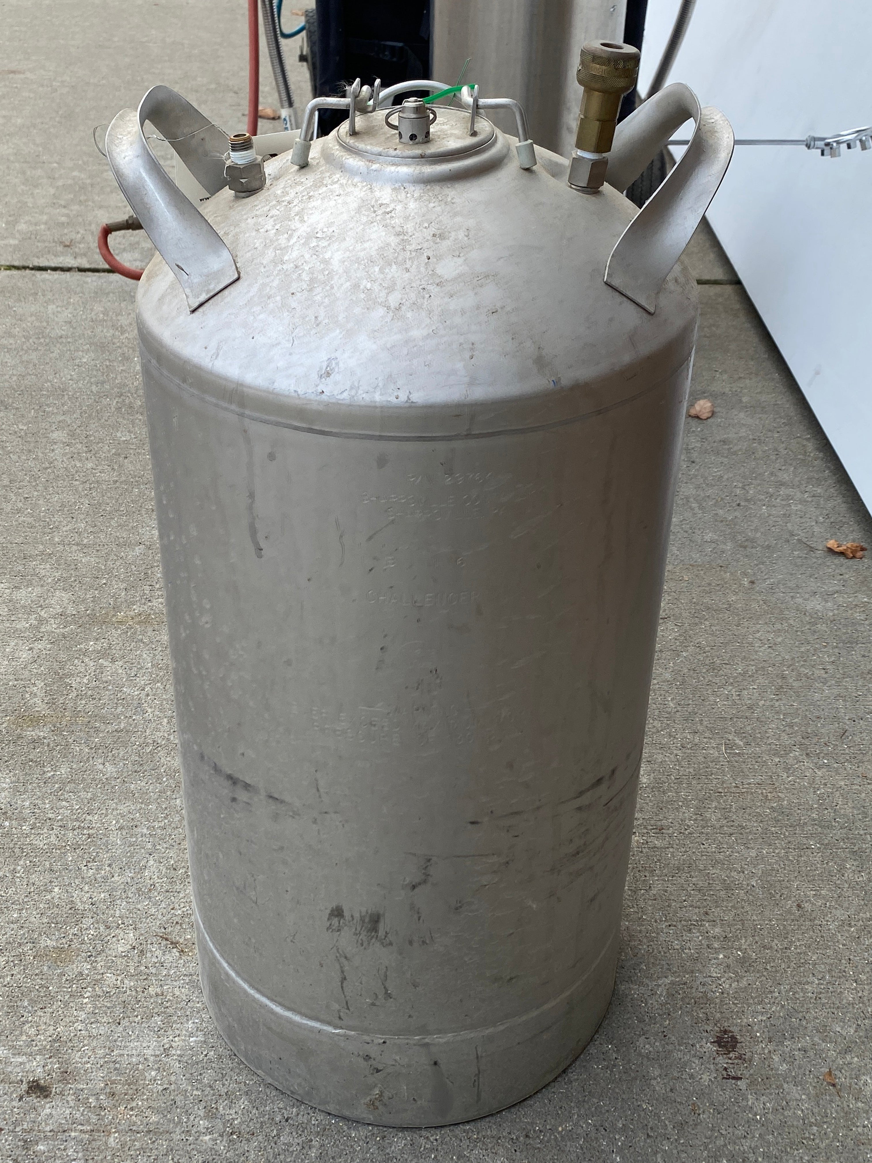 Pesticide Holder Canister