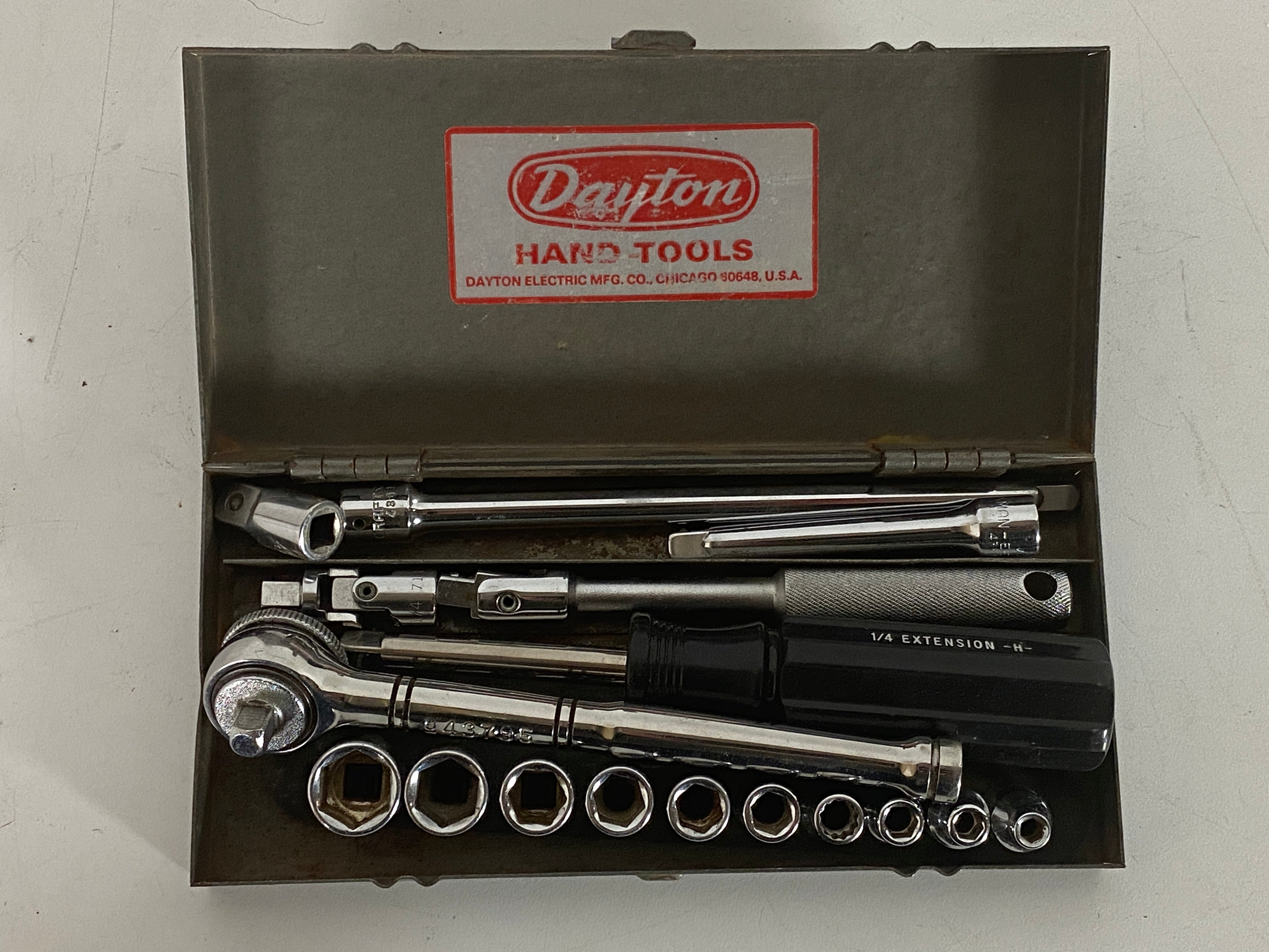 Vintage Dayton Ratchet and Socket Set