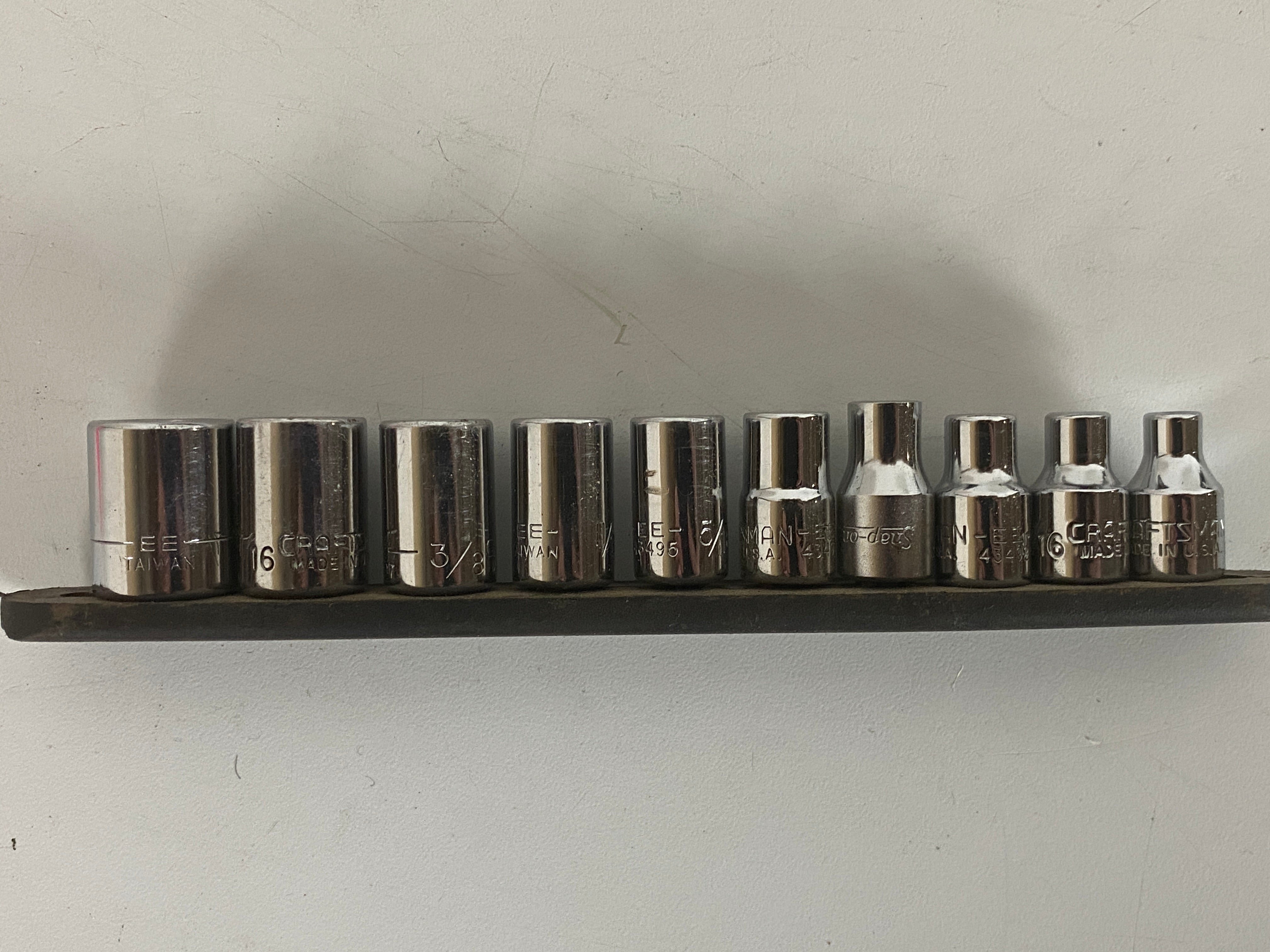 Vintage Dayton Ratchet and Socket Set