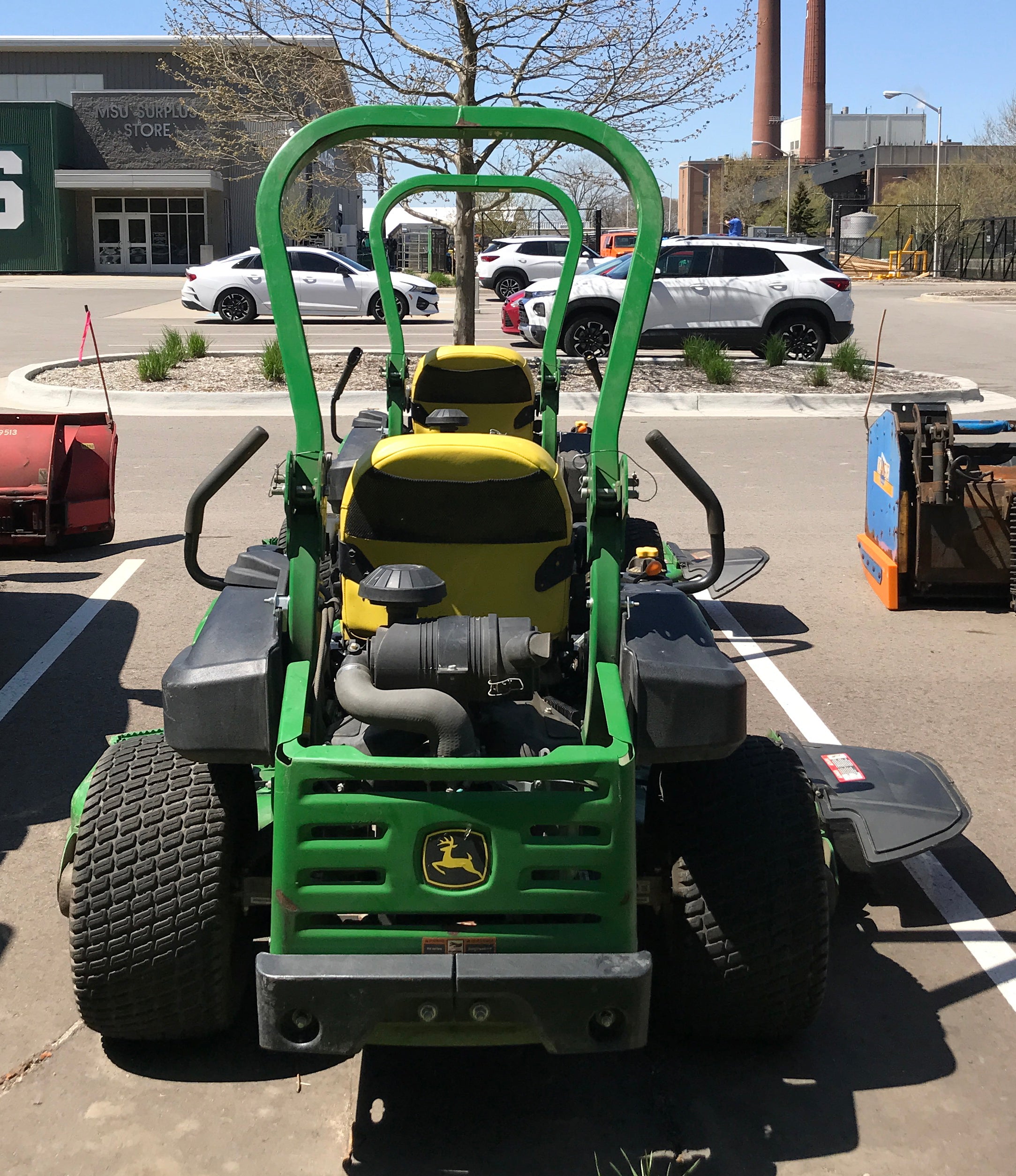 John Deere Z950M Seated Mower