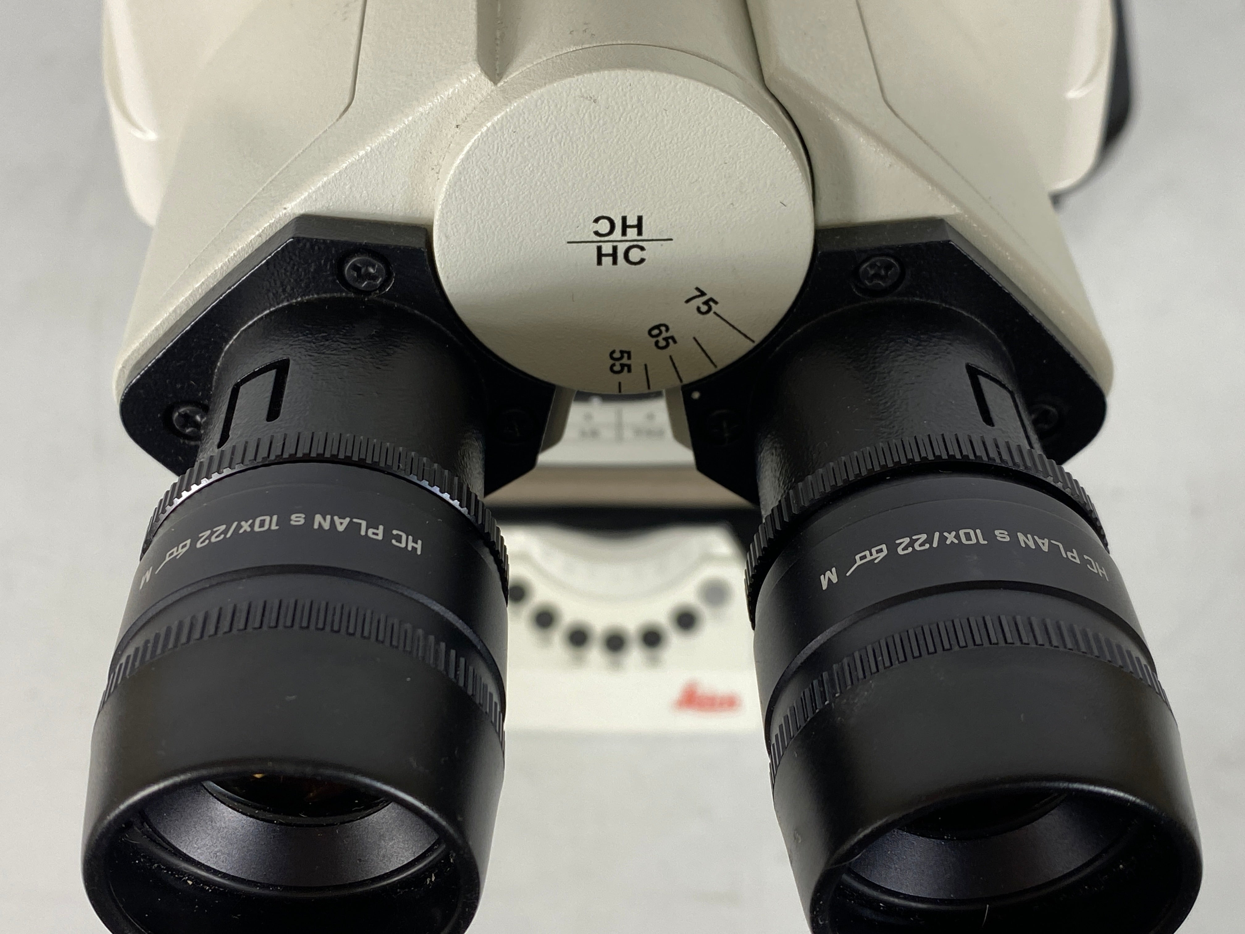 Leica DM 3000 LED Microscope