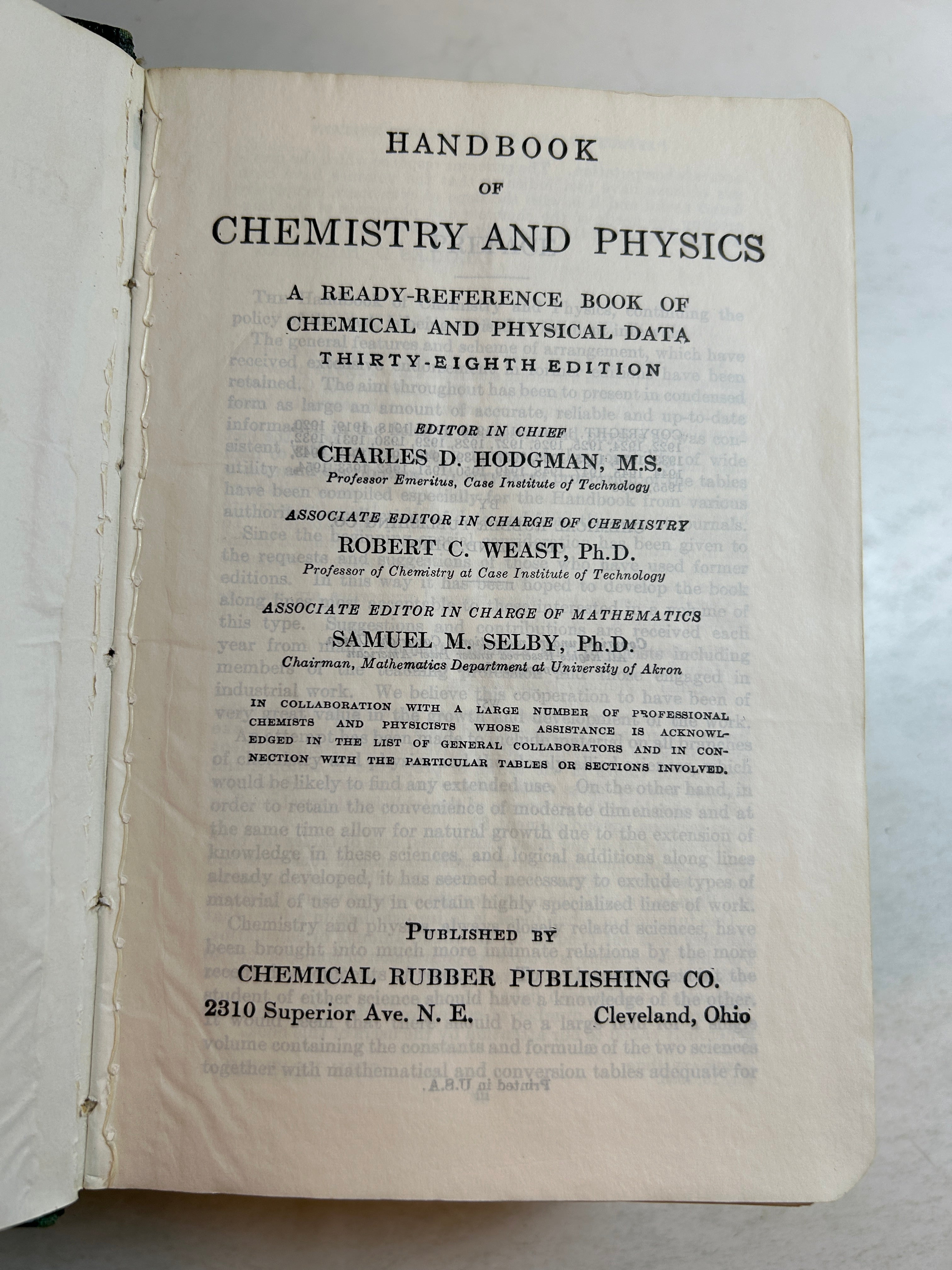 Handbook of Chemistry & Physics Charles D Hodgman Chemical Rubber Pub 1954