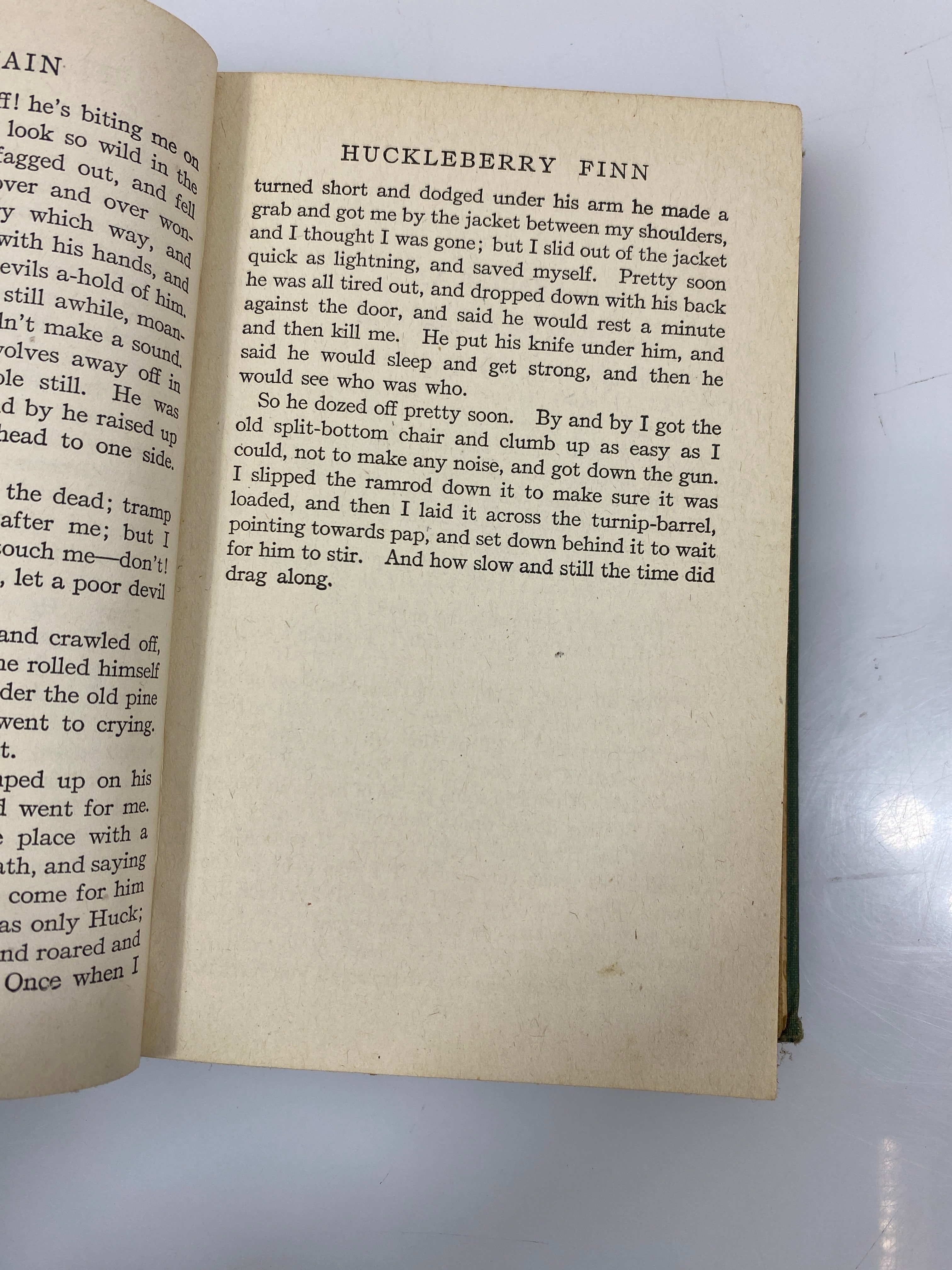 The Adventures of Huckleberry Finn Mark Twain 1931 HC