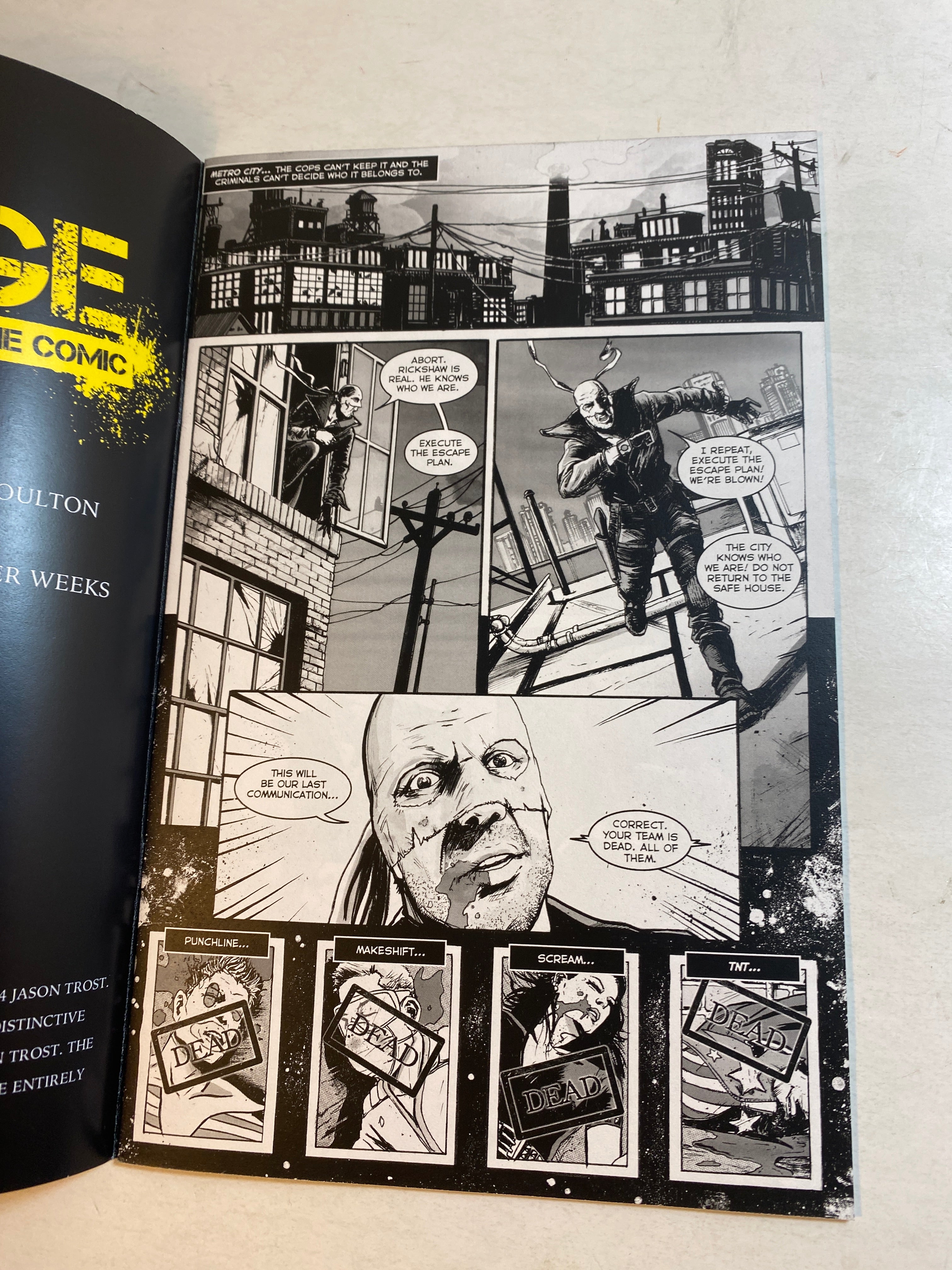 Charge #1 Superheroes Must Die Comic Gavin Smith *Signed*