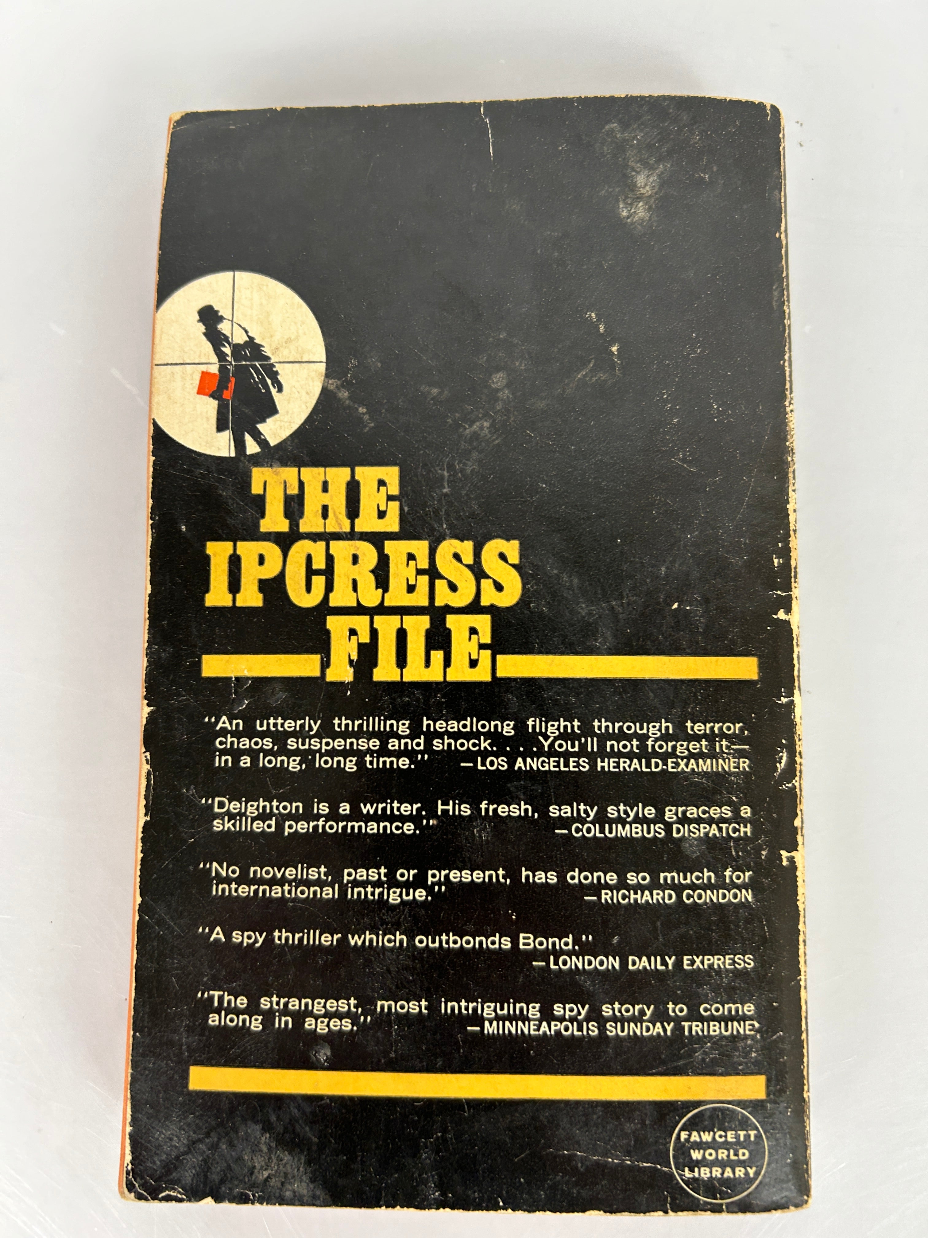 The Ipcress File by Len Deighton Novel of Espionage Fawcett Crest 1962 R807 SC