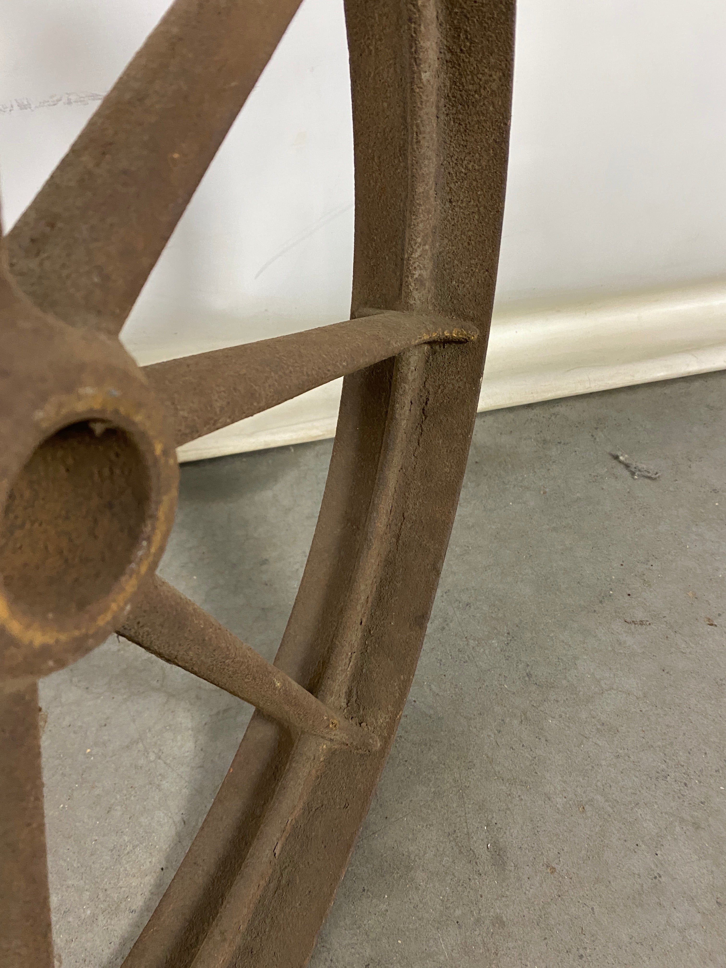 Antique Steel 8-Spoke Wheel