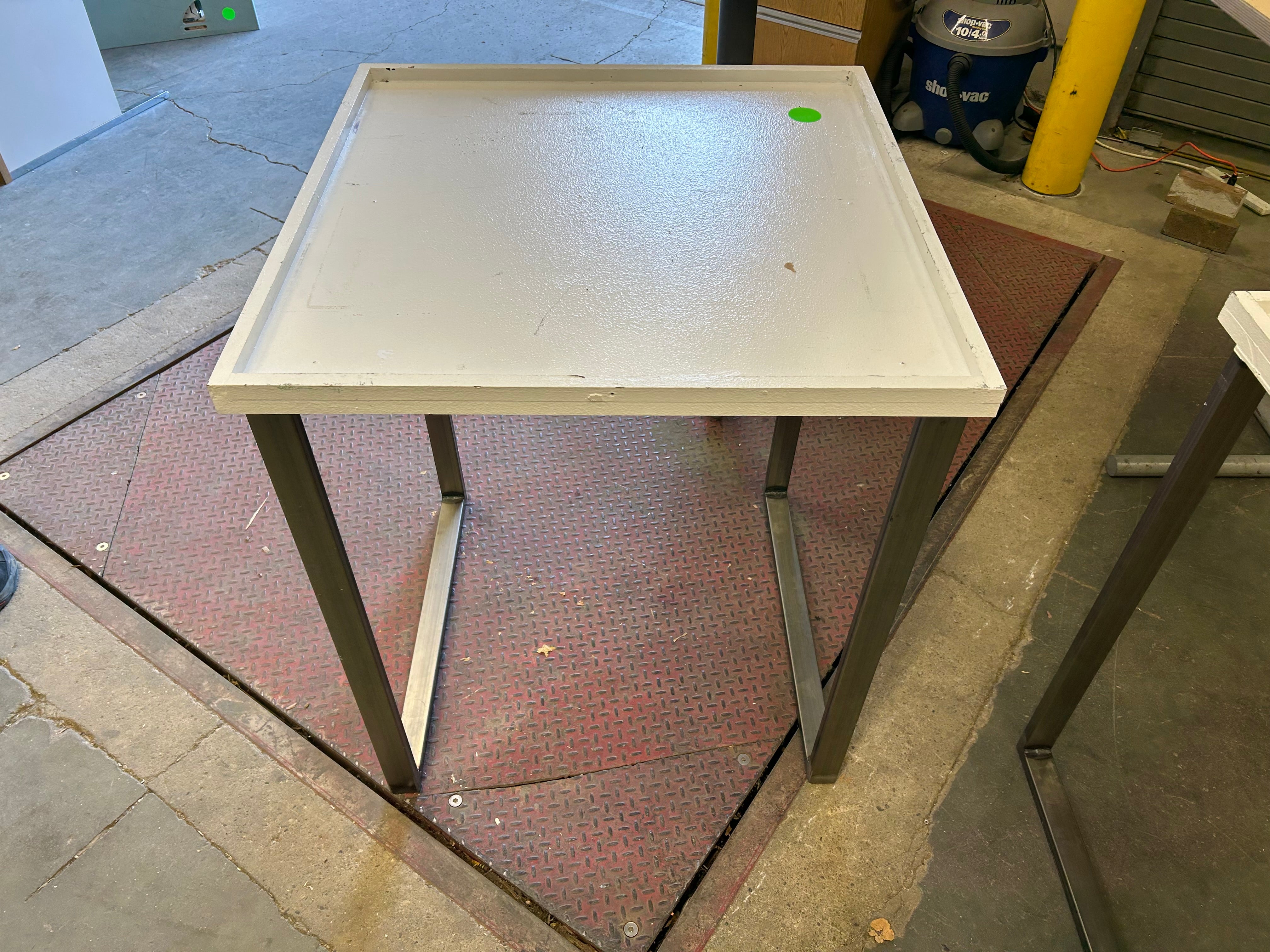 Lot of 4 Furniture Pieces 4 High Top Tables