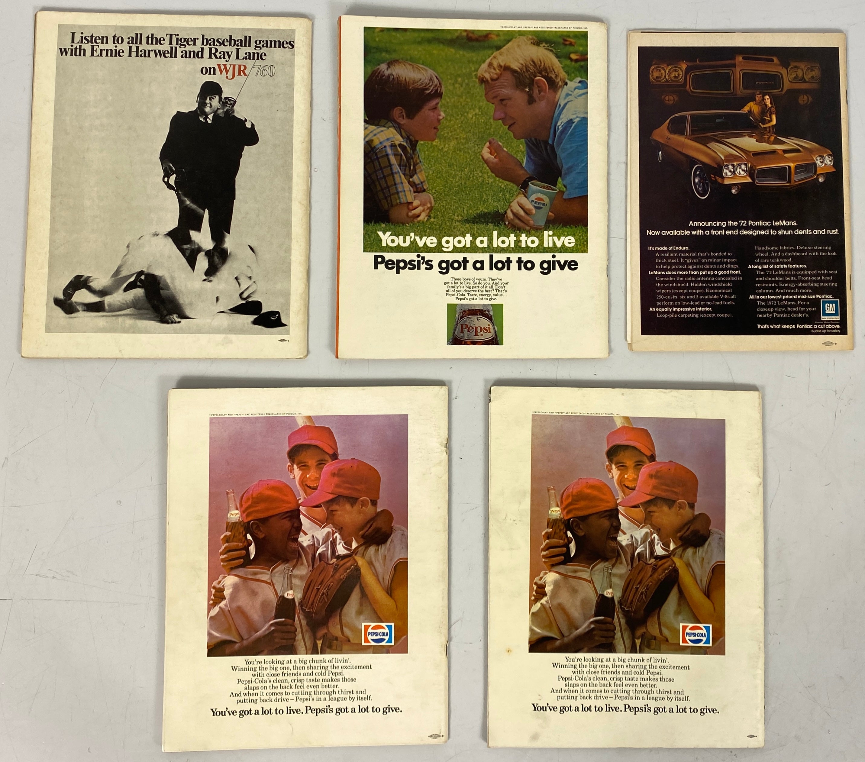 Lot of 5 Detroit Tigers Yearbooks with Autographs