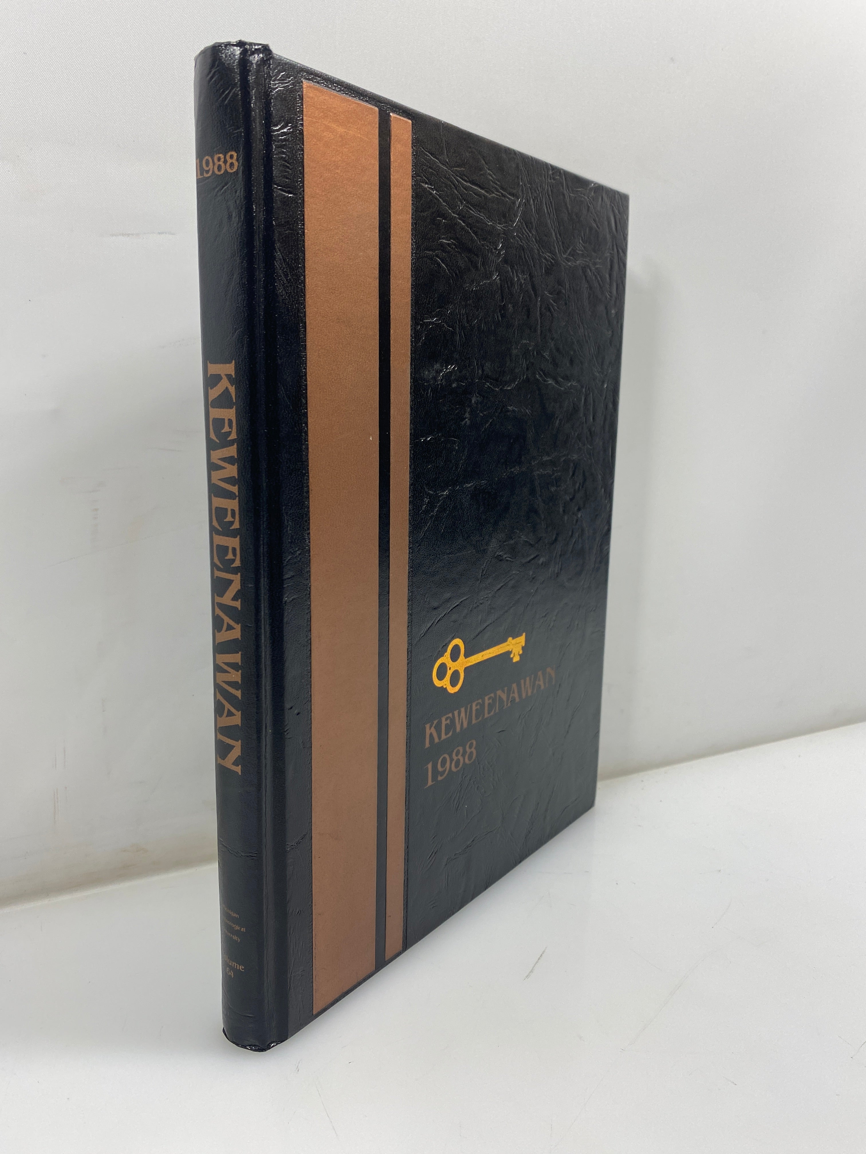 1988 Michigan Technological University Yearbook "Keweenawan" HC