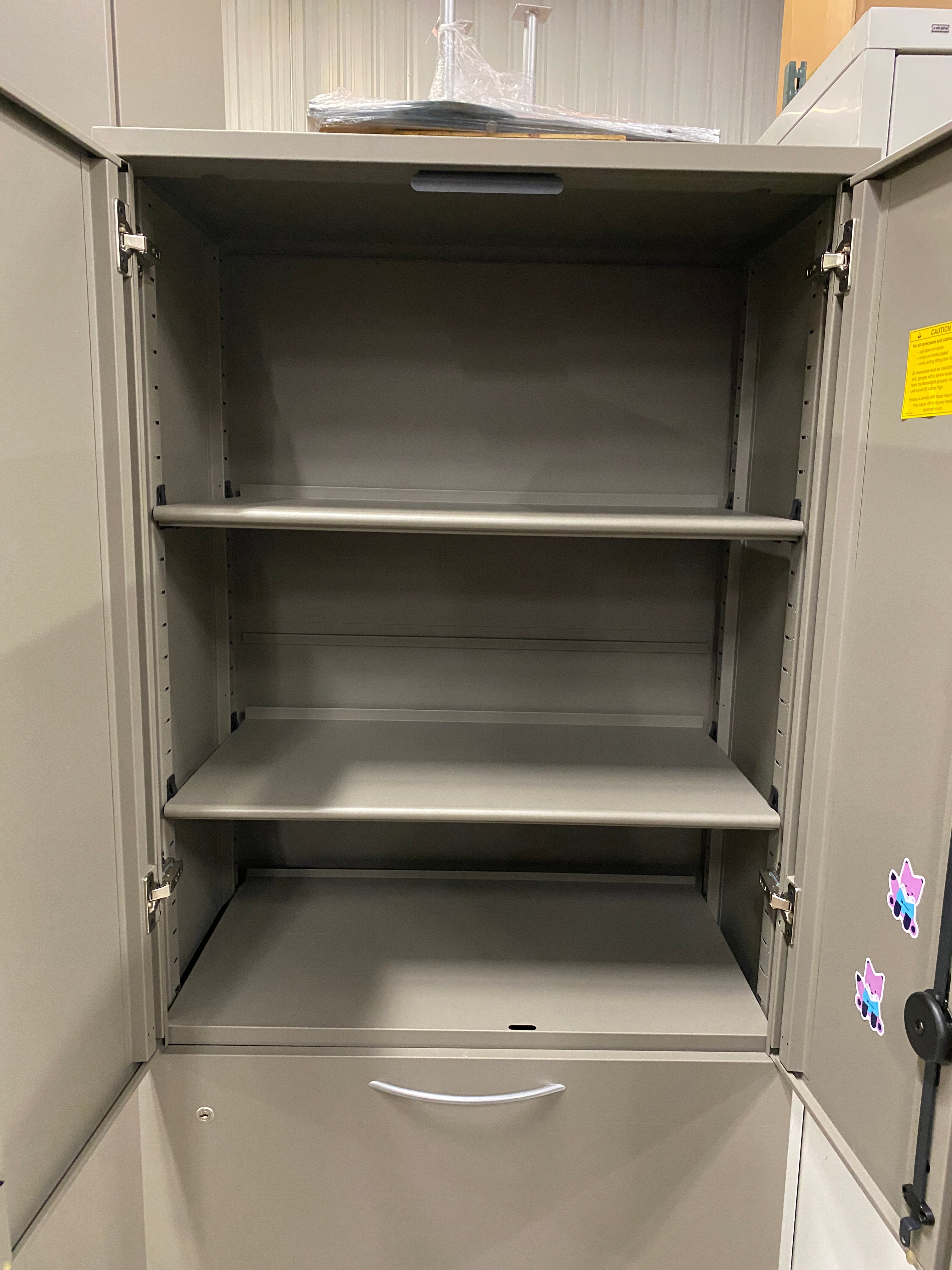 Steelcase #RCC18305JP Metal Cabinet With Drawers