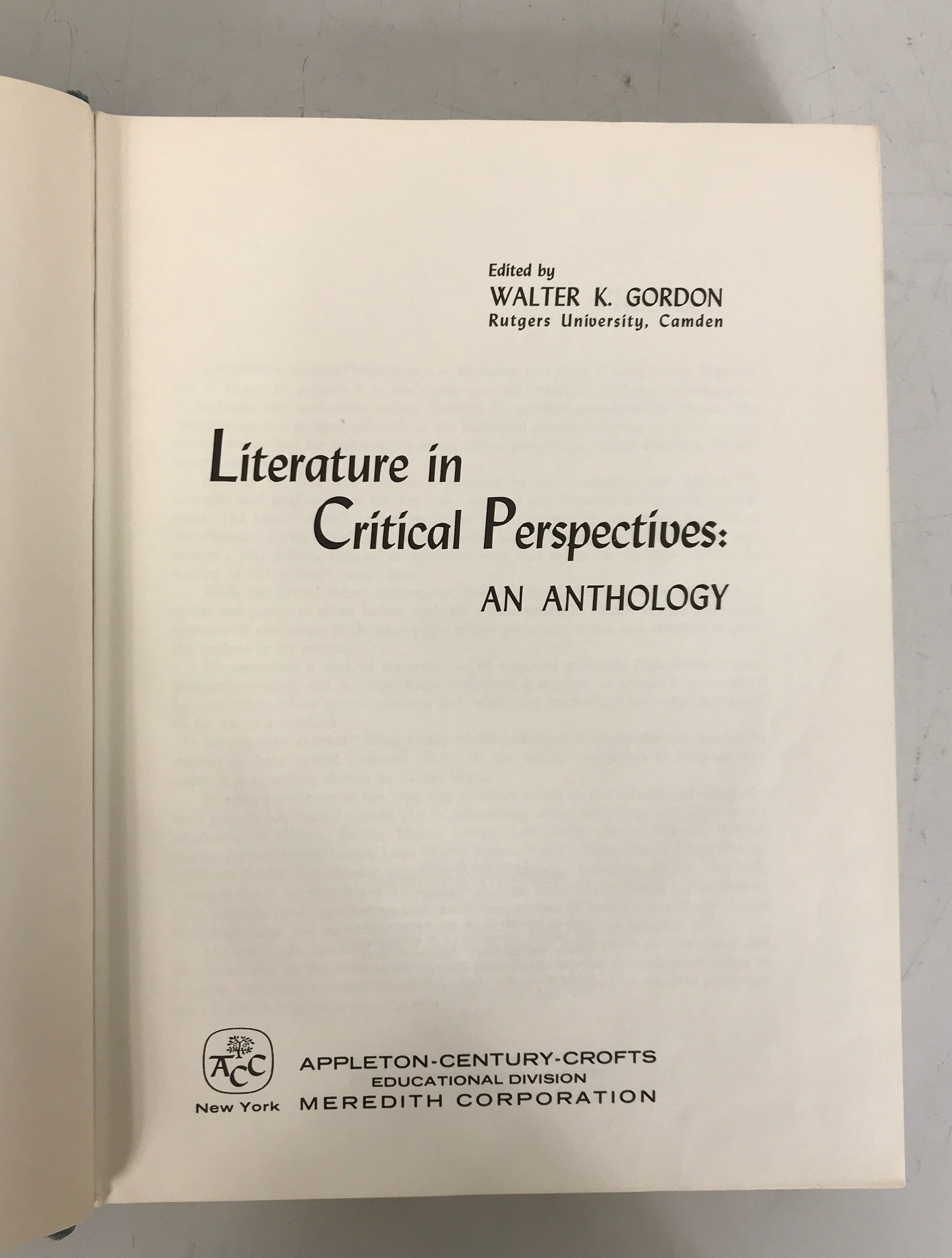 Literature in Critical Perspectives Walter Gordon (1968) Vintage Textbook HC