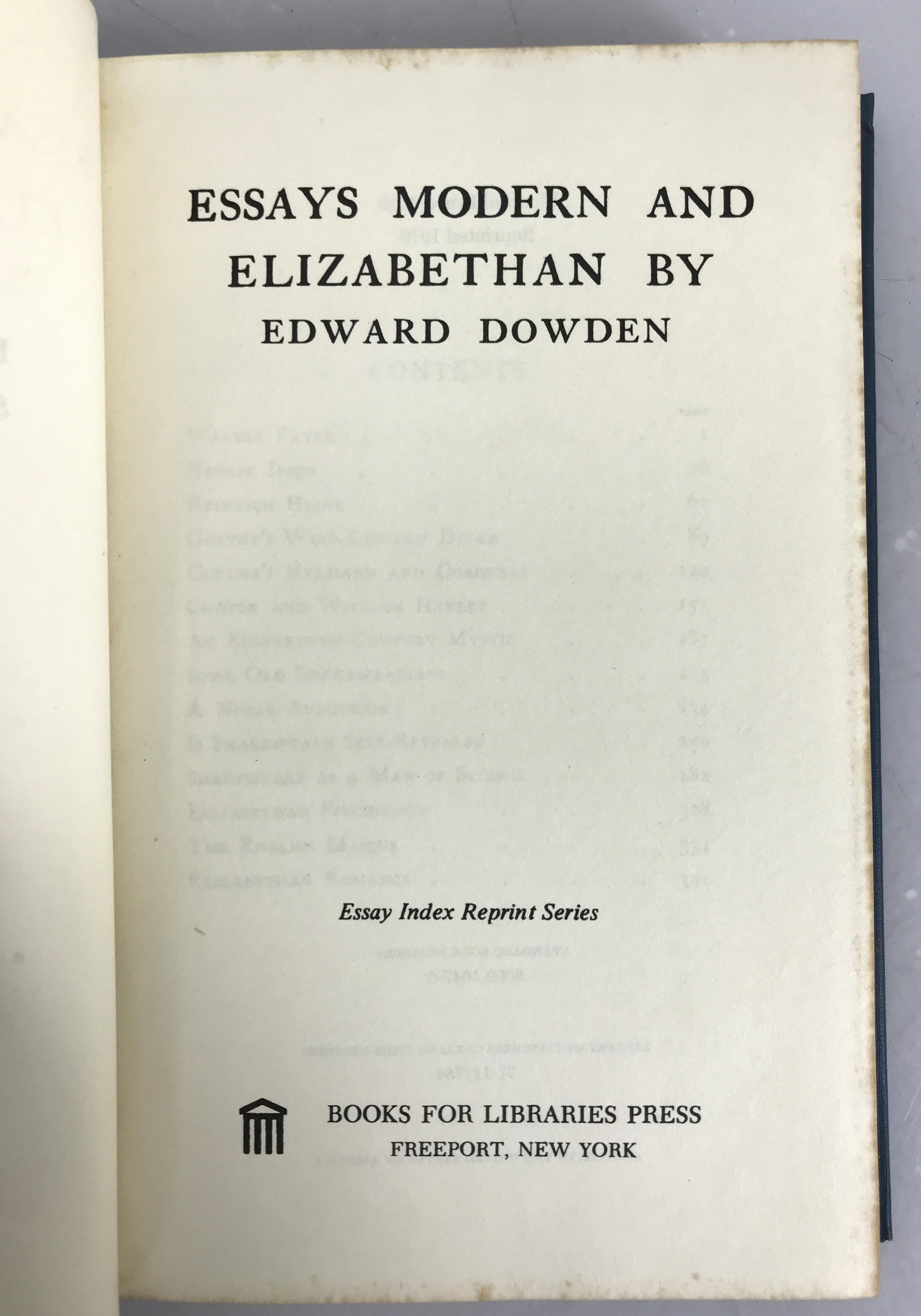 Lot of 2 Elizabethan Literature Books Essays: Modern and Elizabethan and Elizabethan Revenge Tragedy 1966, 1970 HC SC