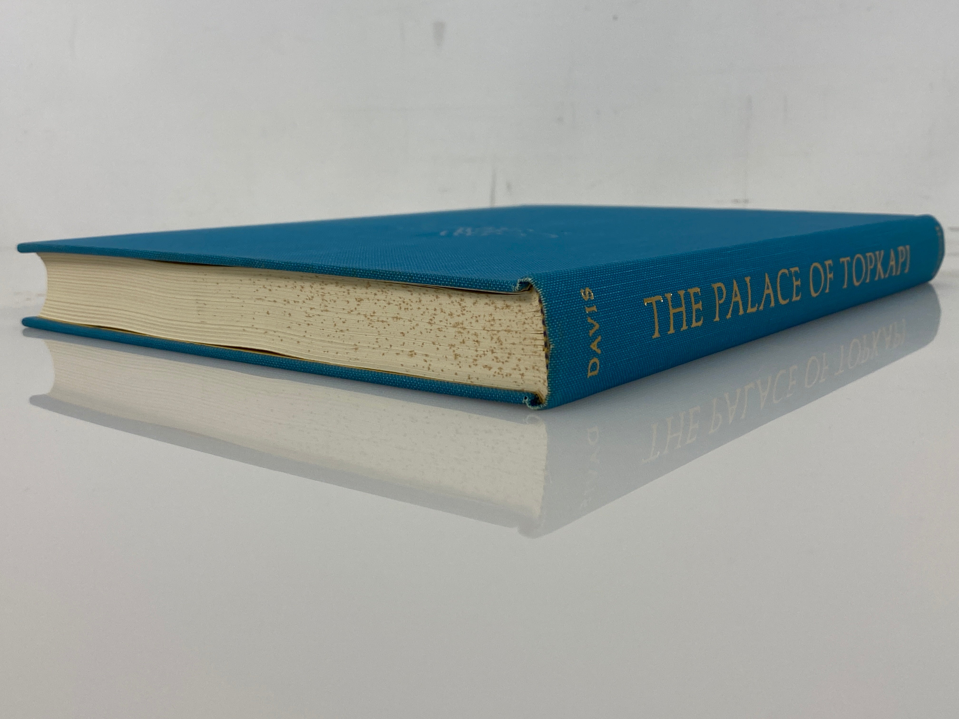 The Palace of Topkapi in Istanbul by Fanny Davis 1970 First Ed HC DJ